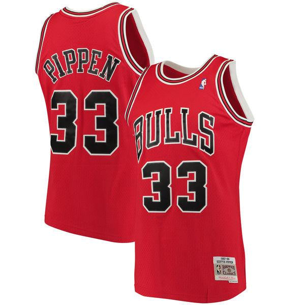 Mens Chicago Bulls Scottie Pippen Mitchell & Ness Red 1997-98 Hardwood Classics Swingman Jersey - vstockx