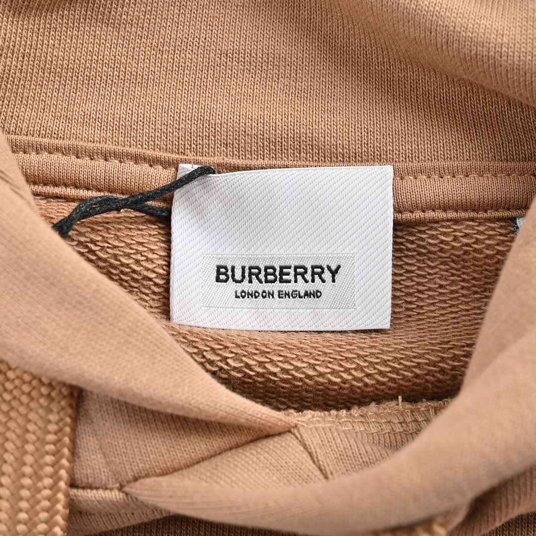 Clothes Burberry 823 - vstockx