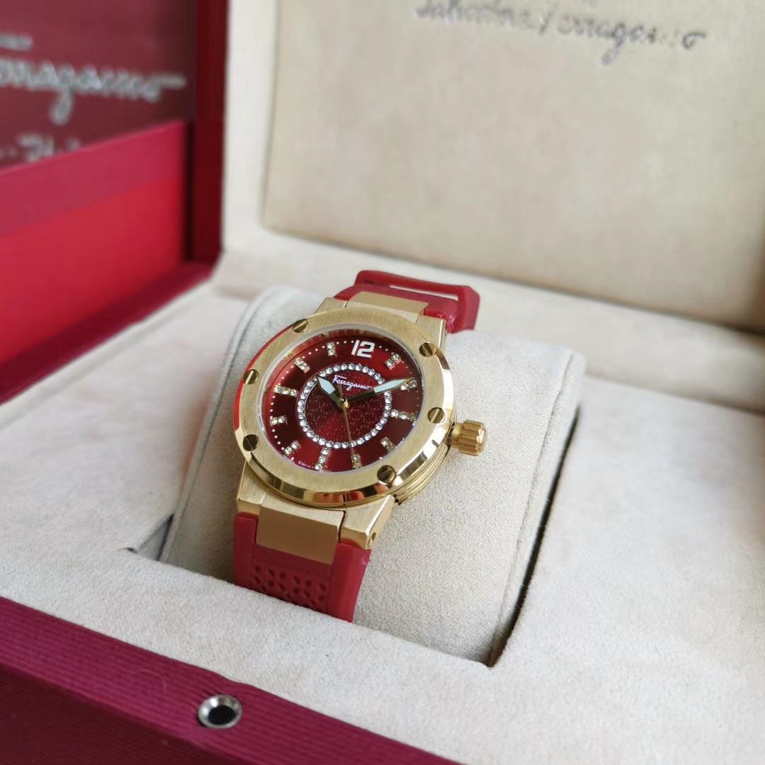 Watches Ferragamo 329764 size:33mm9mm - vstockx