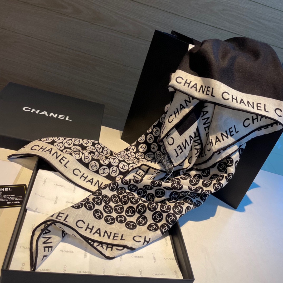 Streetwear Scarf CHANEL 329011 SIZE:140*140cm - vstockx