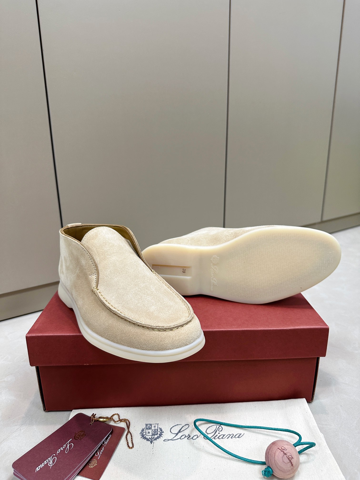 Loro Piana shoes 205 - vstockx