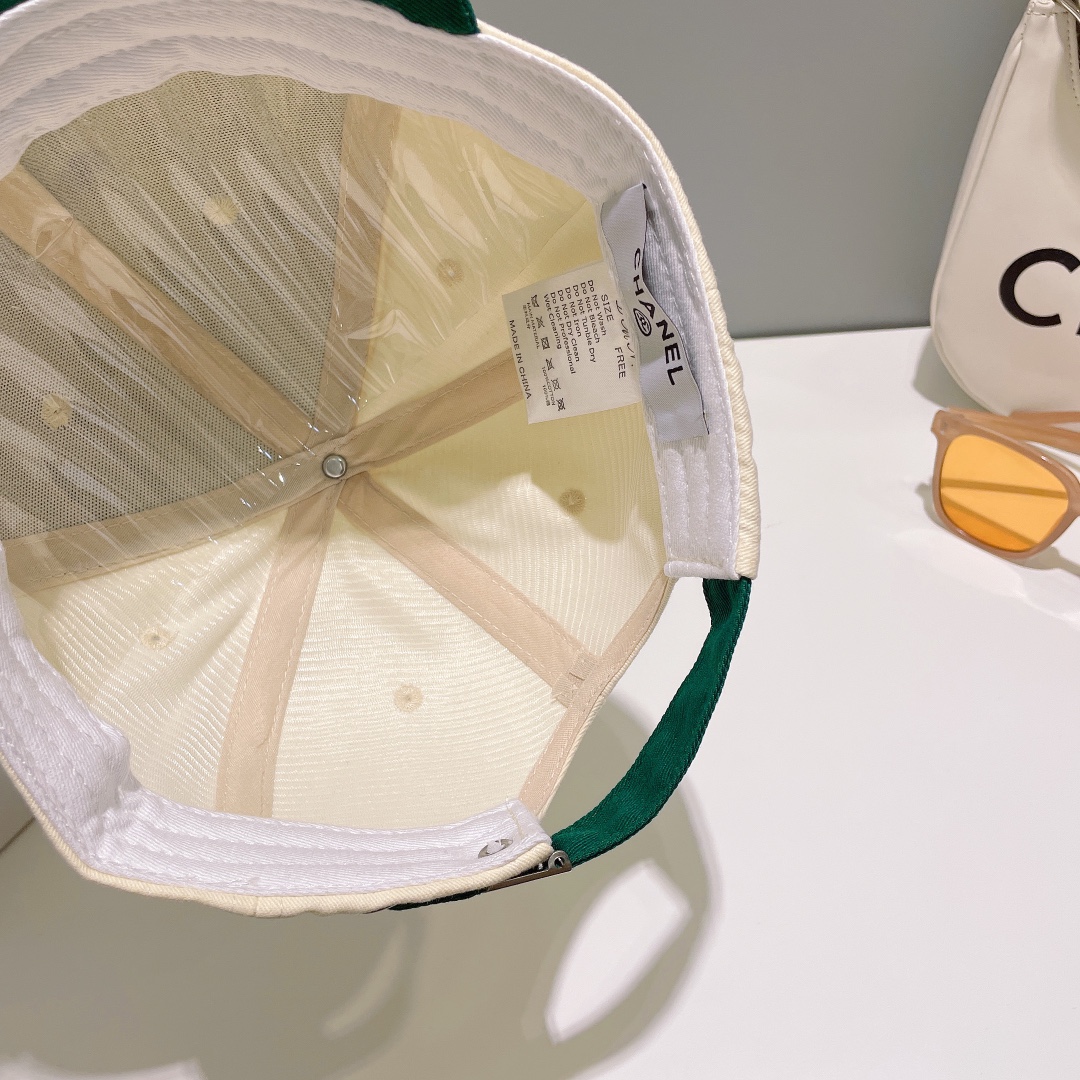 Streetwear Hat Chanel 329027 - vstockx