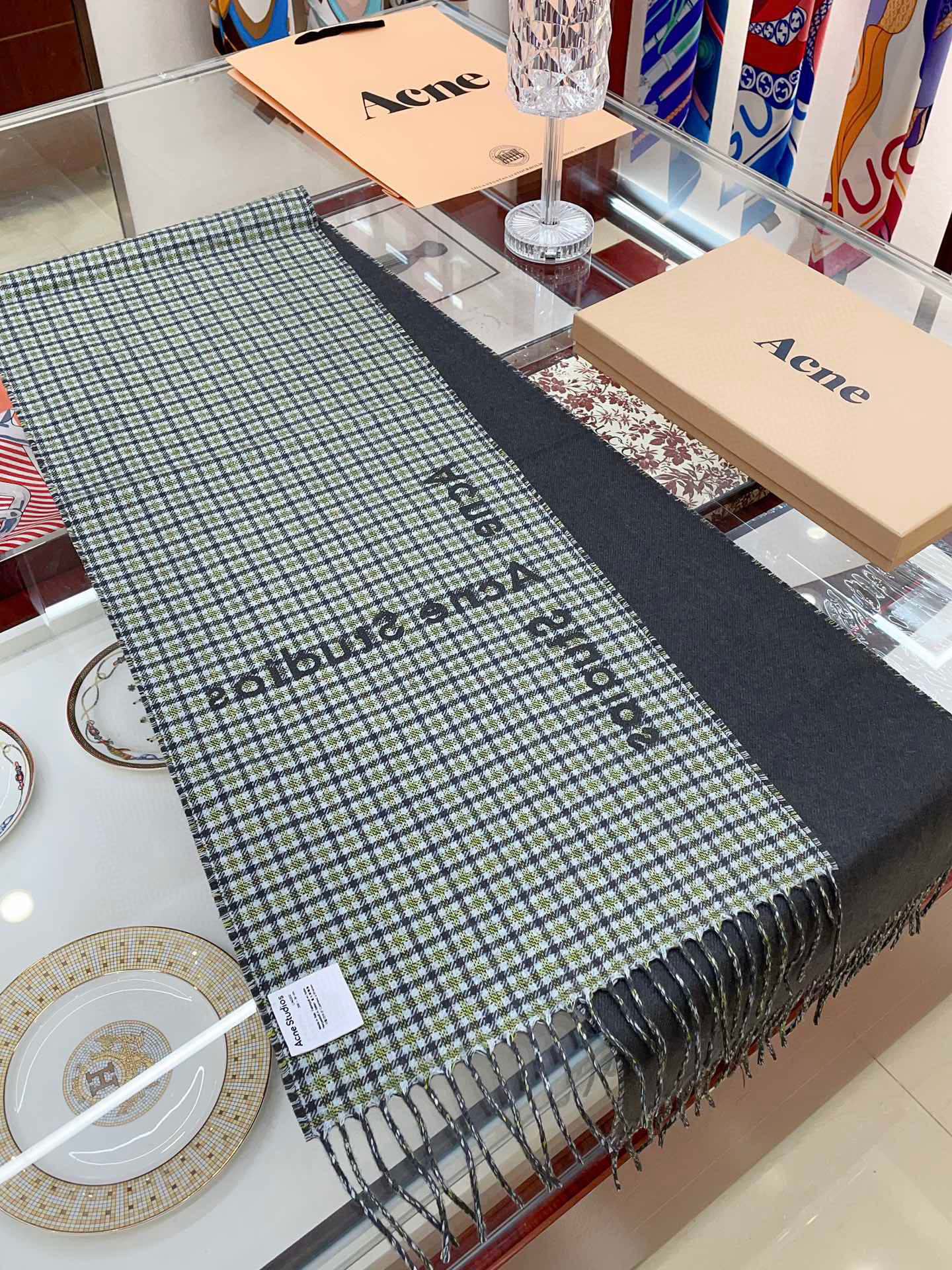 Streetwear Scarf Acne 328855 SIZE:200×30cm - vstockx