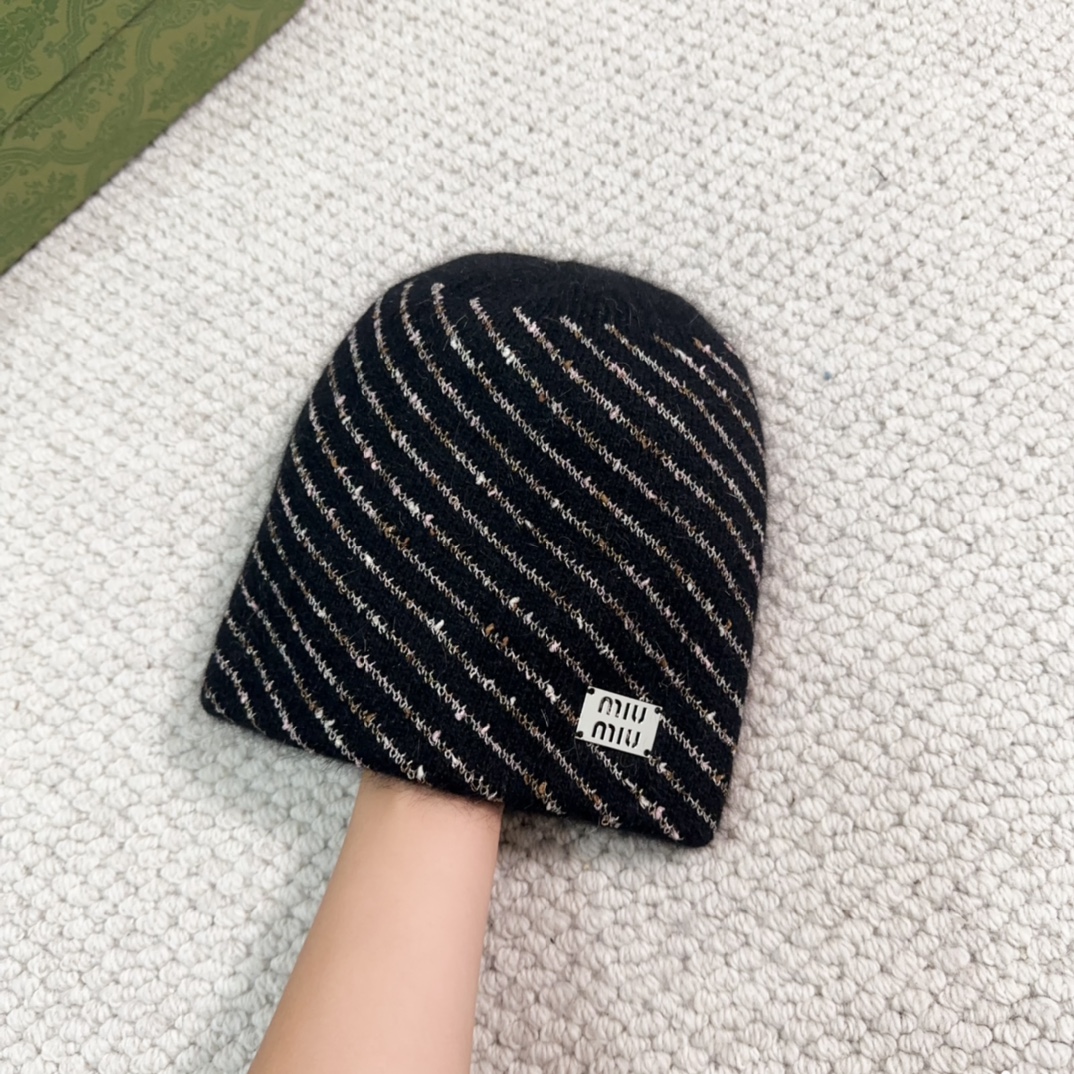 Streetwear Hat Miu 329335 - vstockx