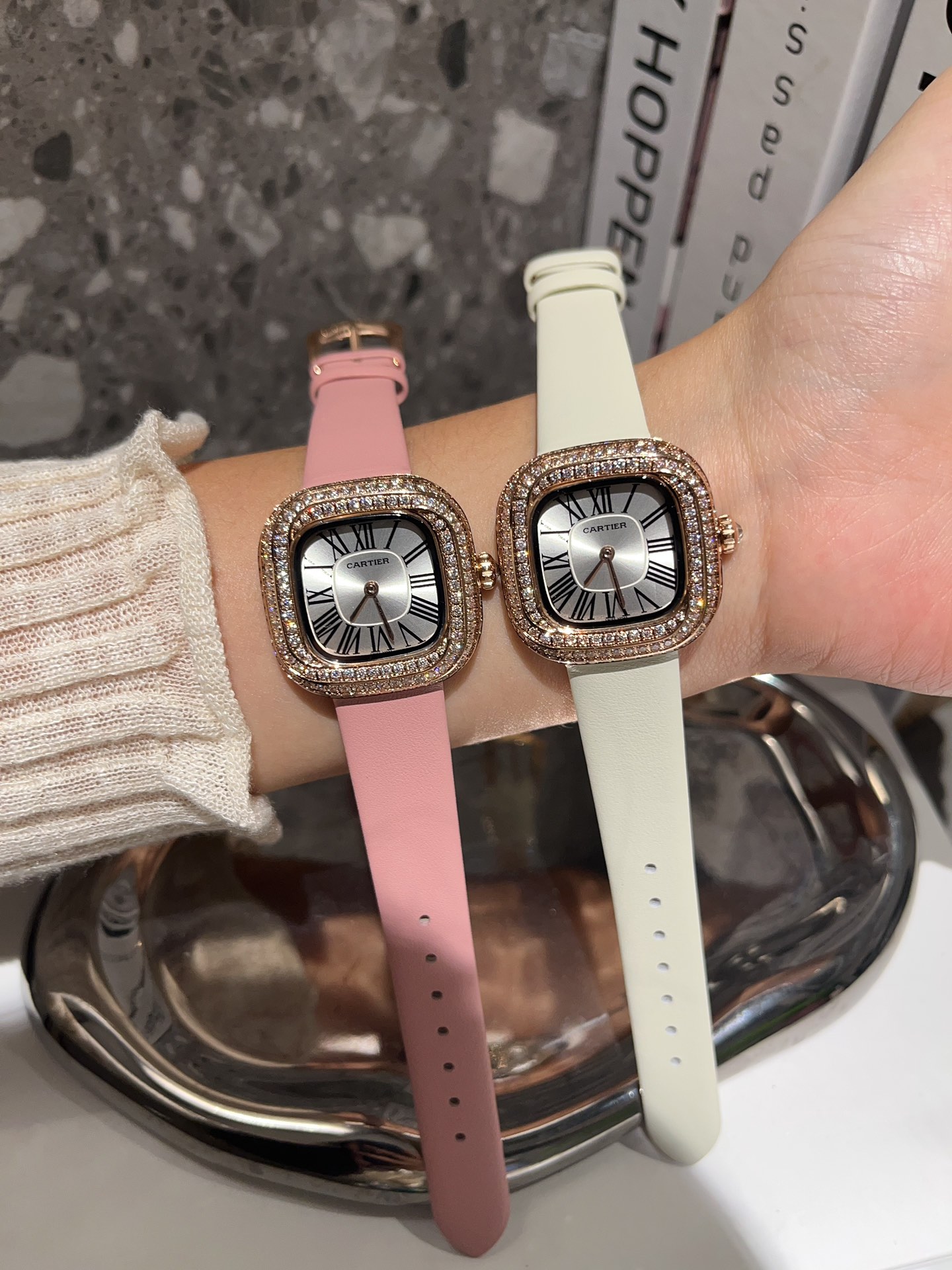 Watches Cartier 322185 size:40 mm - vstockx