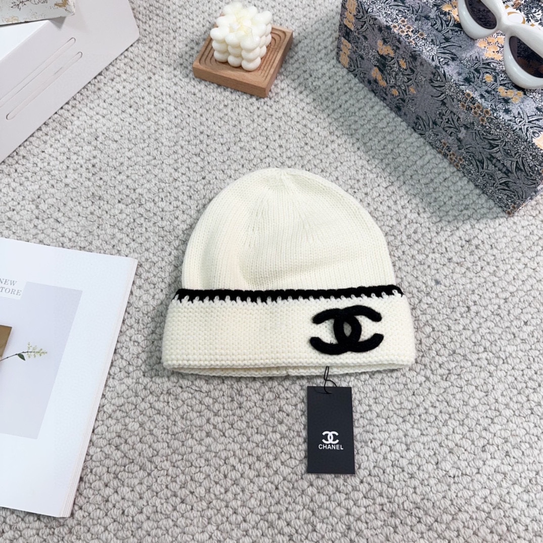 Streetwear Hat Chanel 329315 - vstockx