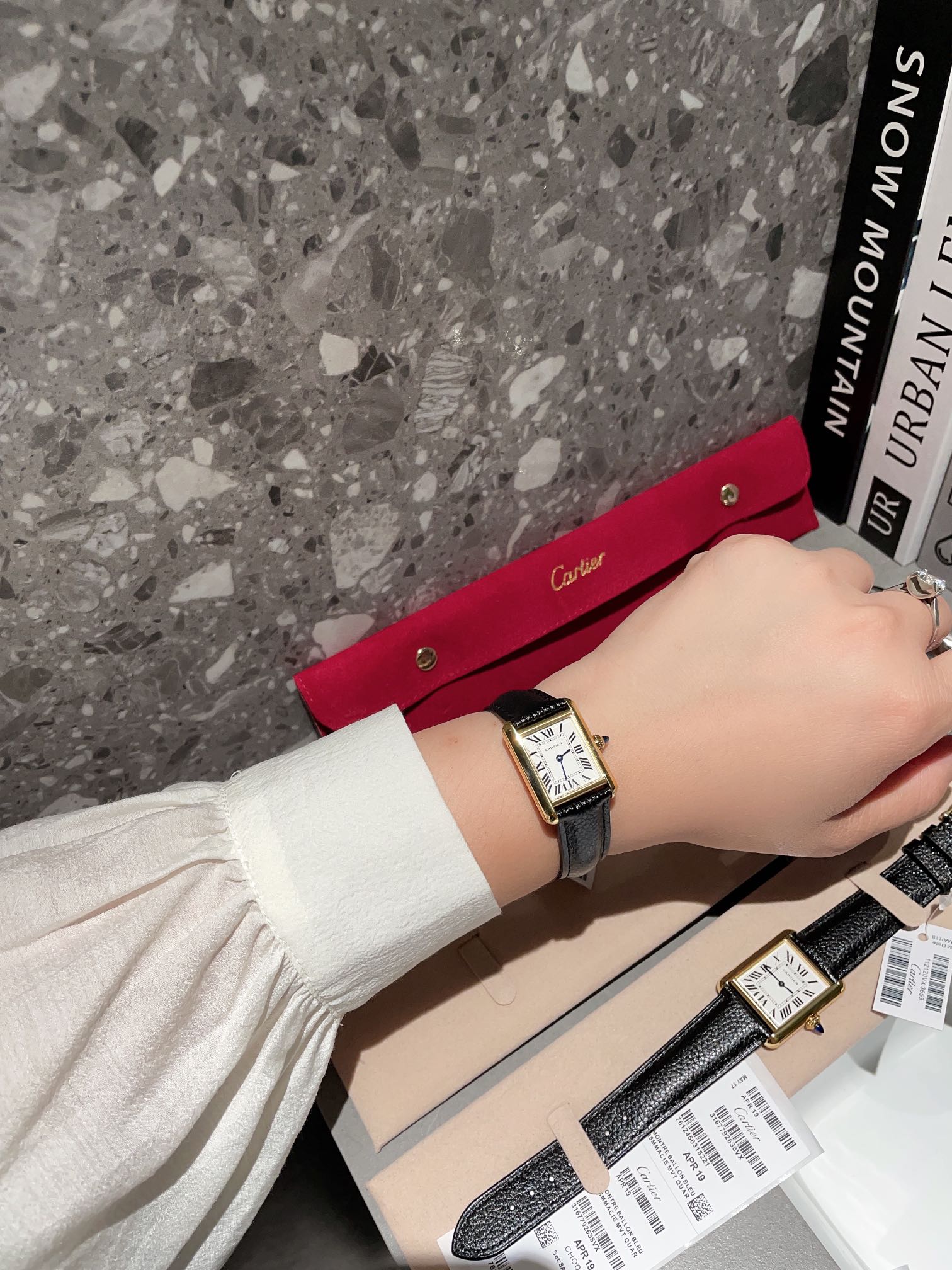 Watches Cartier 322105 size:25.5 mm - vstockx