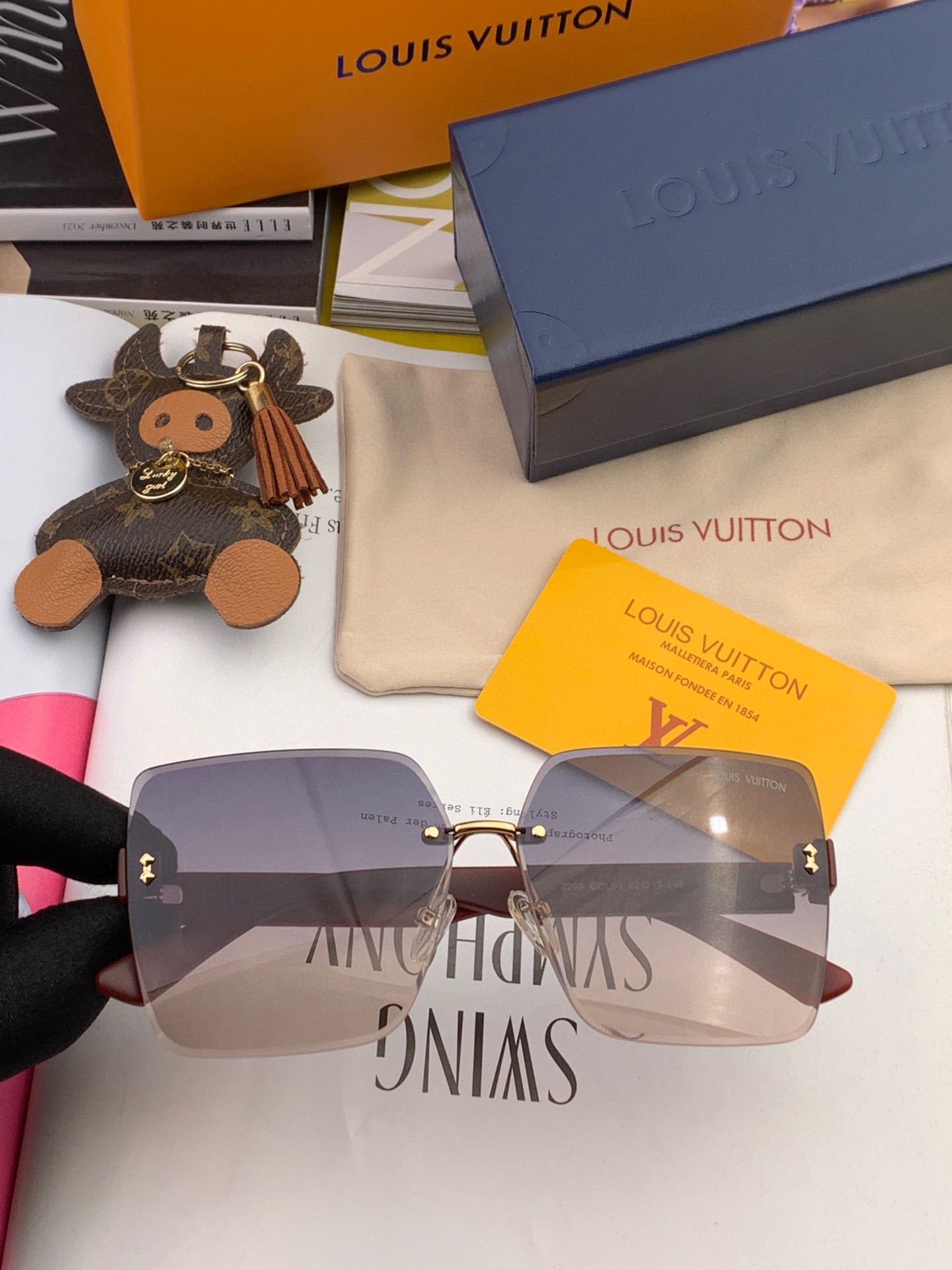 Sunglasses Louis Vuitton L6226 - vstockx