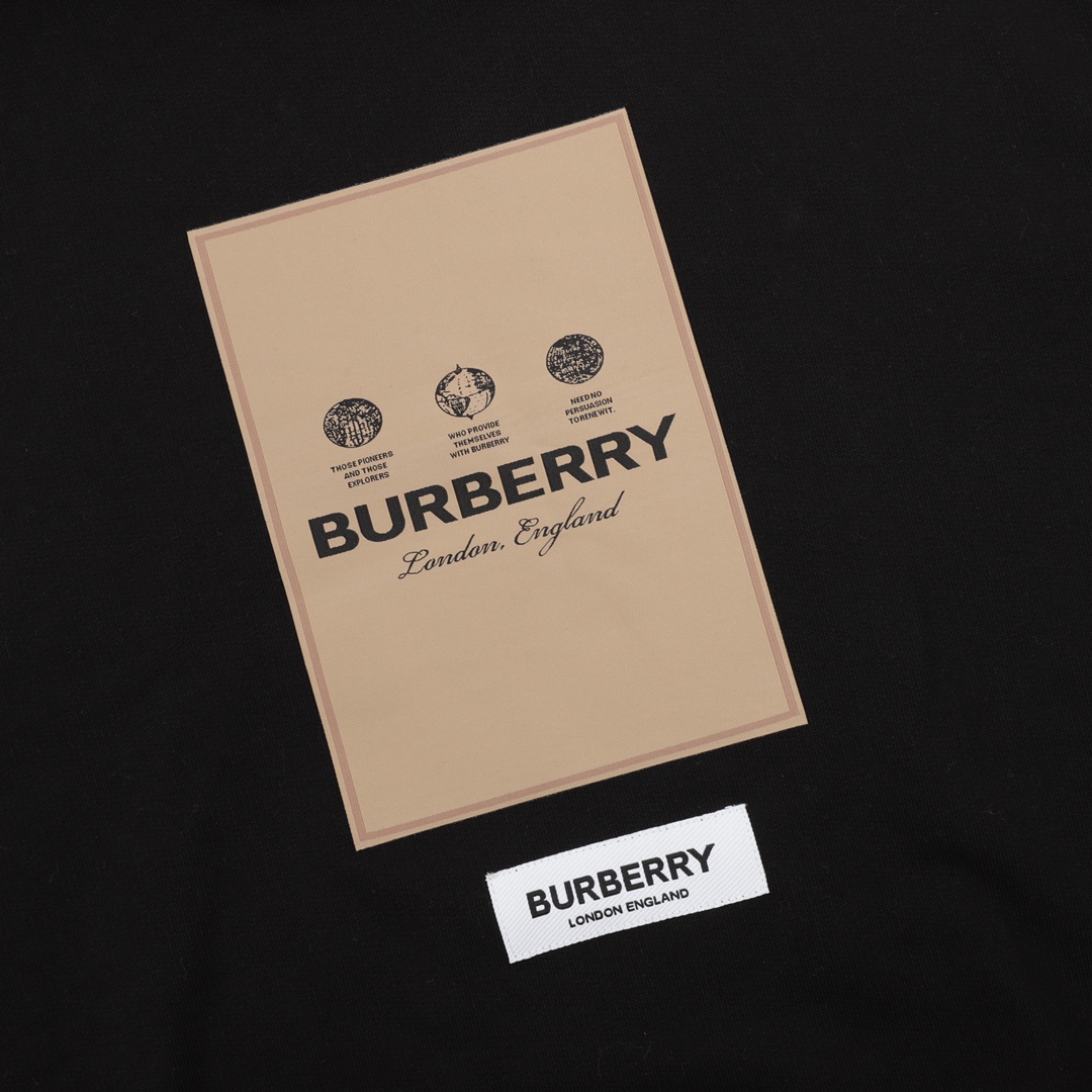 Clothes Burberry 813 - vstockx