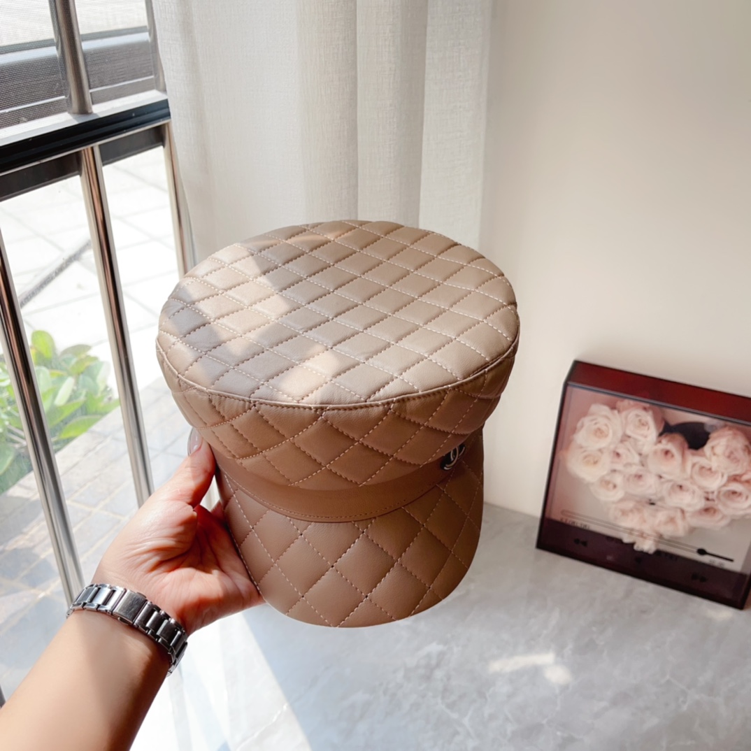 Streetwear Hat Chanel 329127 - vstockx