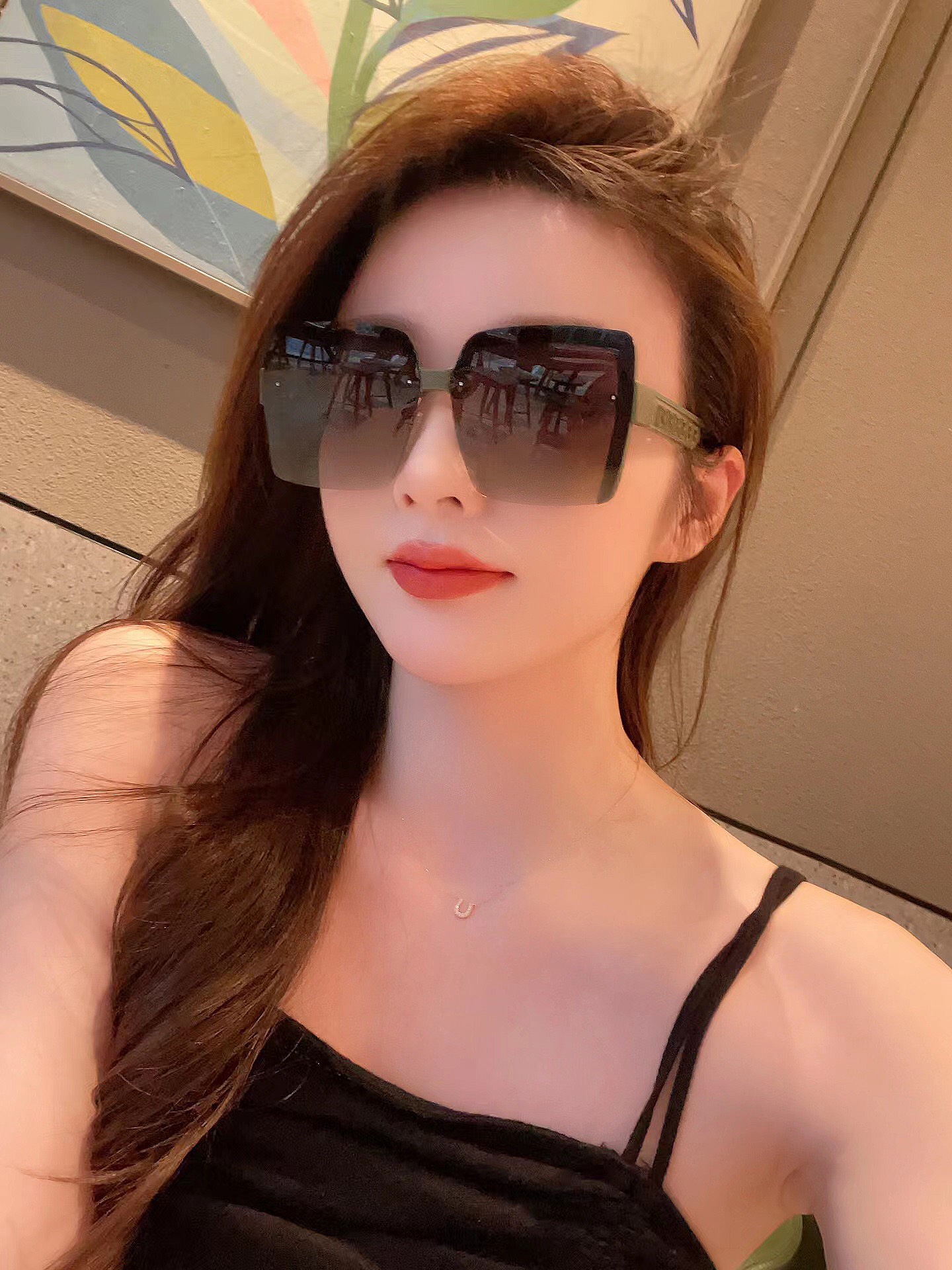 Sunglasses Fendi FD9220 - vstockx