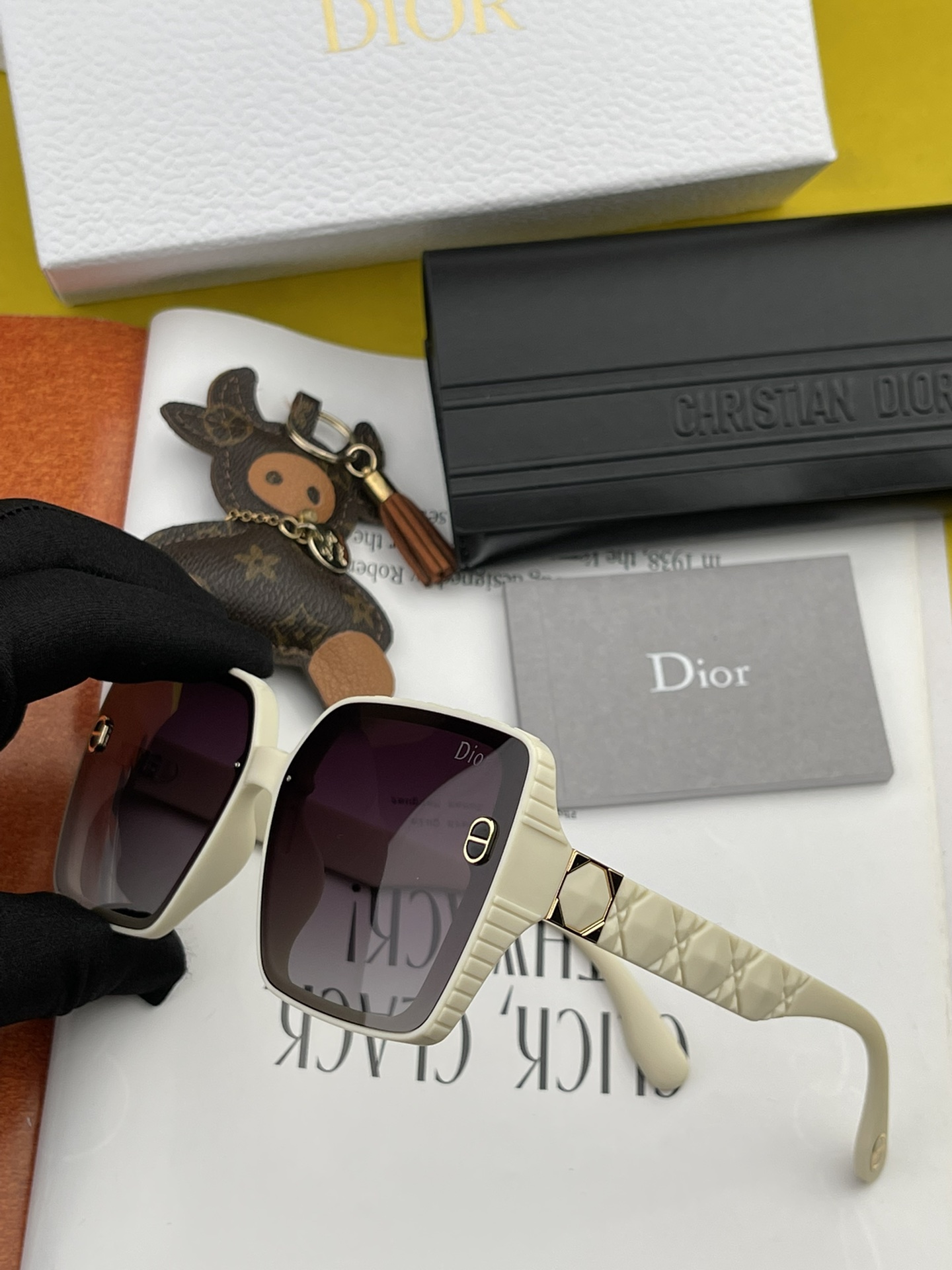 sunglasses Dior D9295 - vstockx