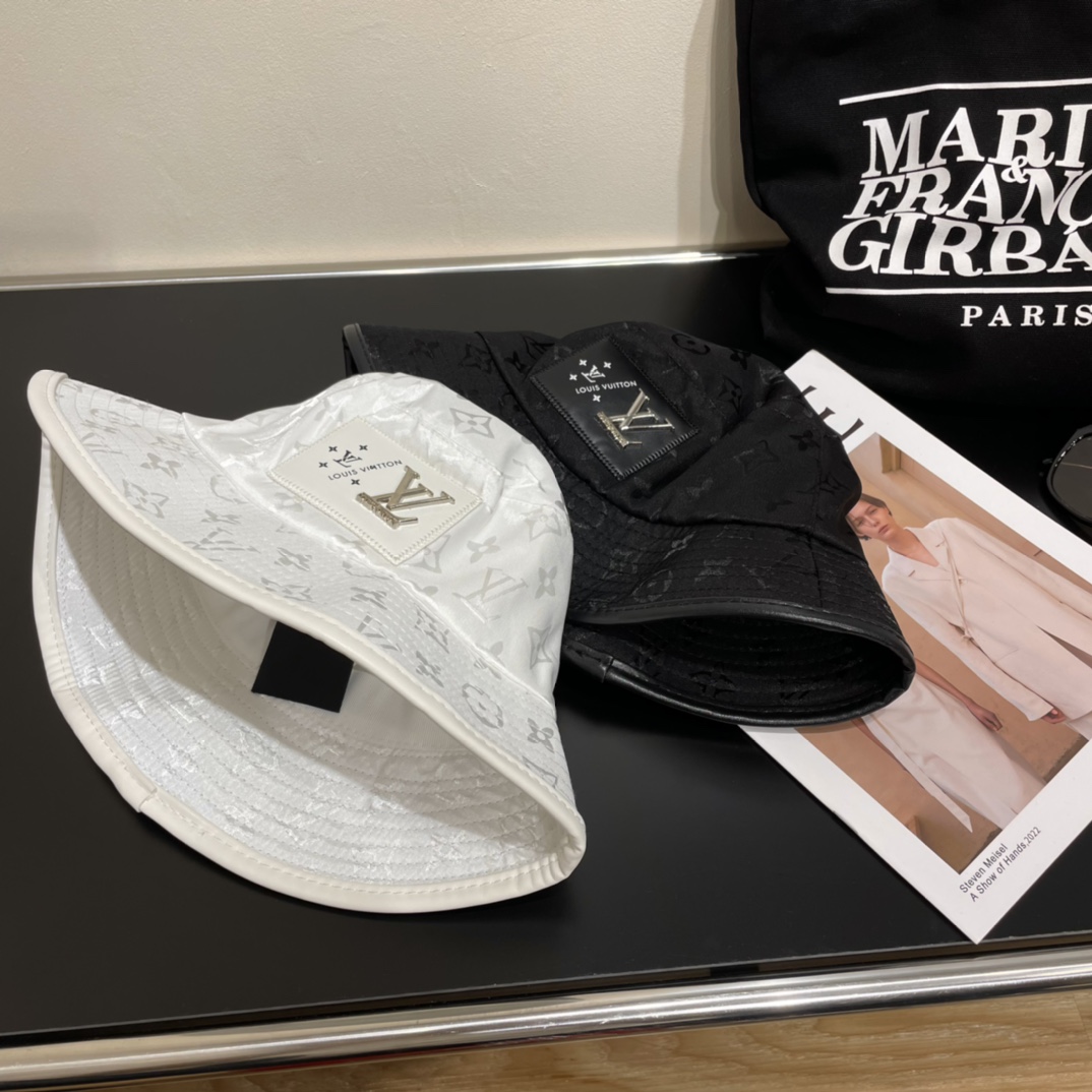 Streetwear Hat LV 329048 - vstockx