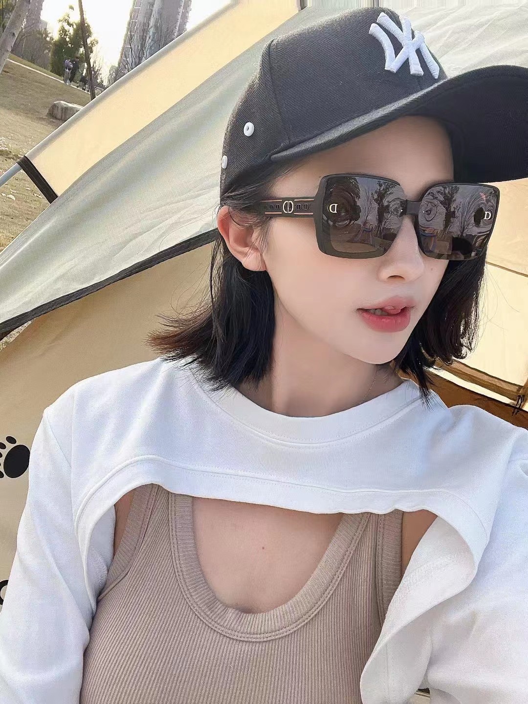 sunglasses Dior CD1228 - vstockx