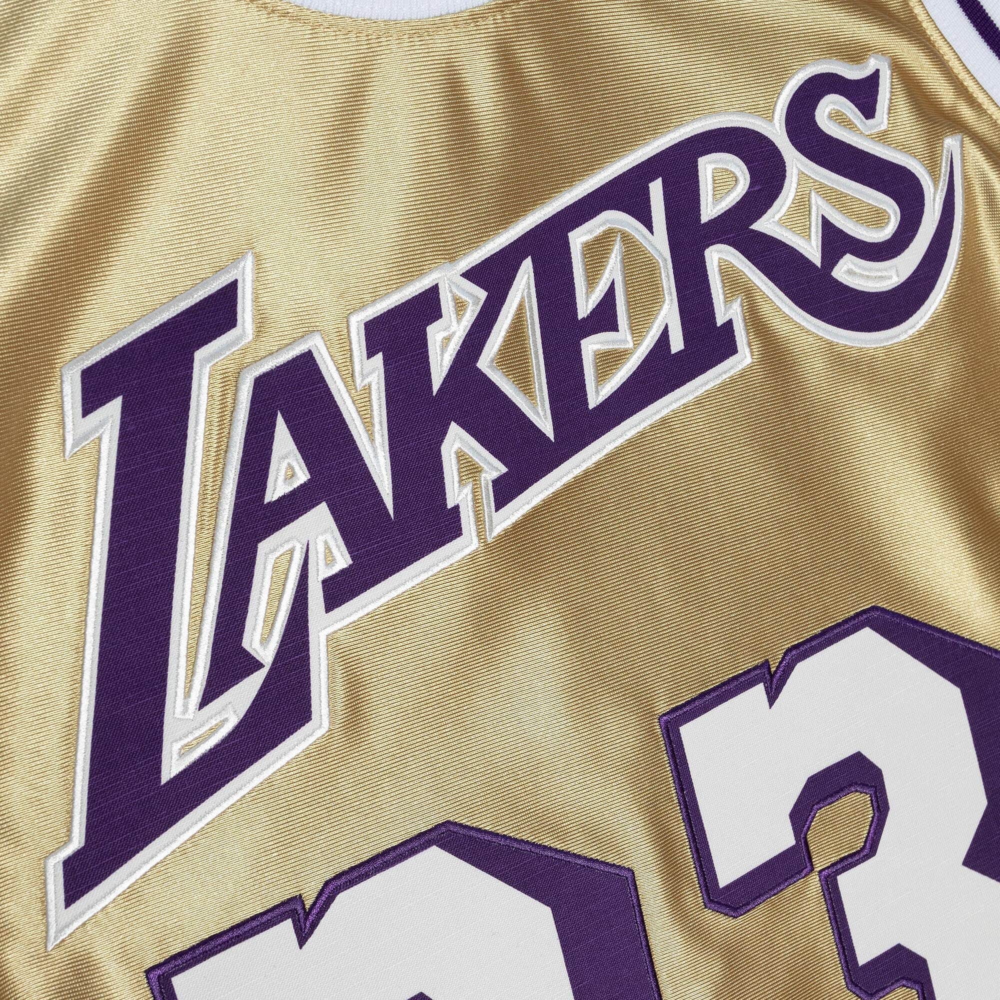 75th Gold Swingman Kareem Abdul-Jabbar Los Angeles Lakers 1983 Jersey - vstockx