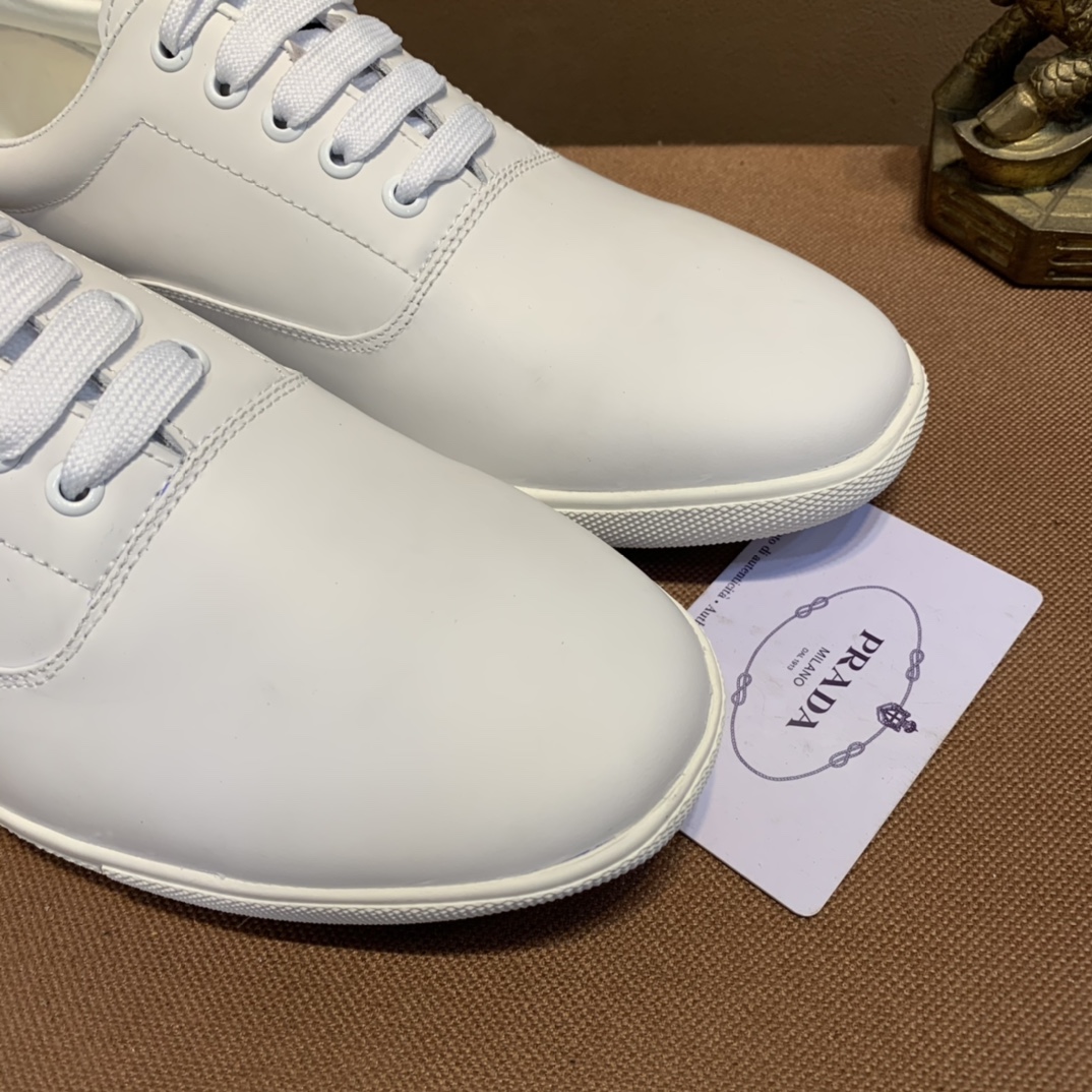 Prada Low Top sneaker 20 - vstockx