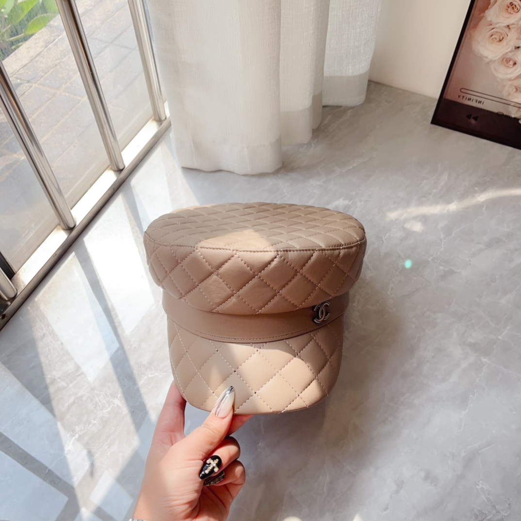 Streetwear Hat Chanel 329127 - vstockx