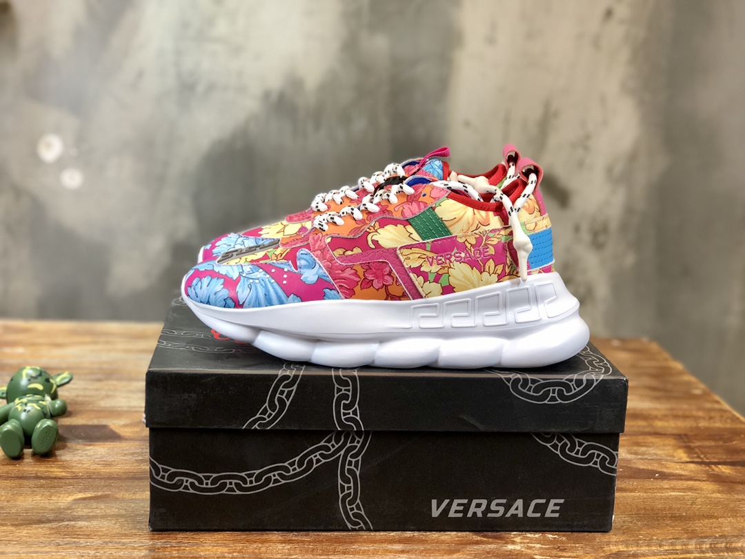 Versace Chain Reaction Sneaker 8 - vstockx