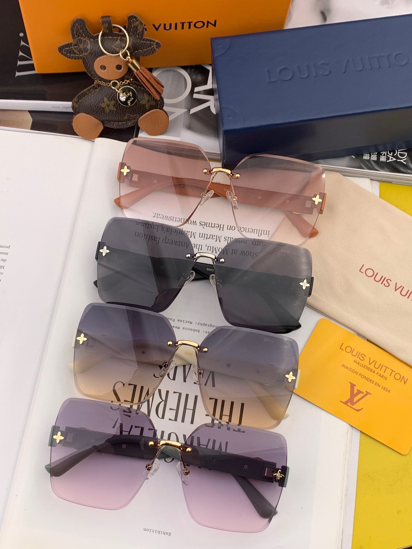 Sunglasses Louis Vuitton L0998 - vstockx