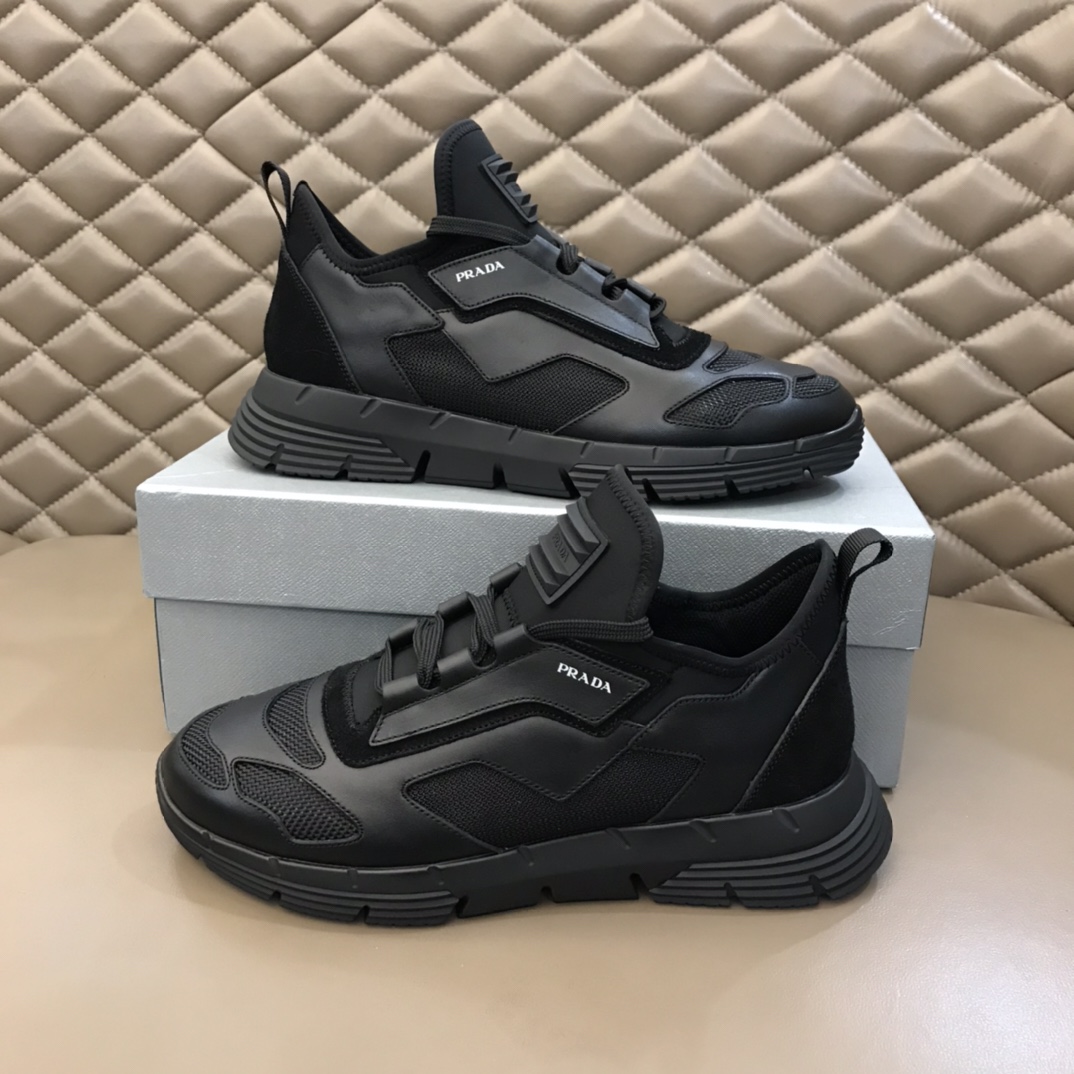 Prada Low Top sneaker 2 - vstockx