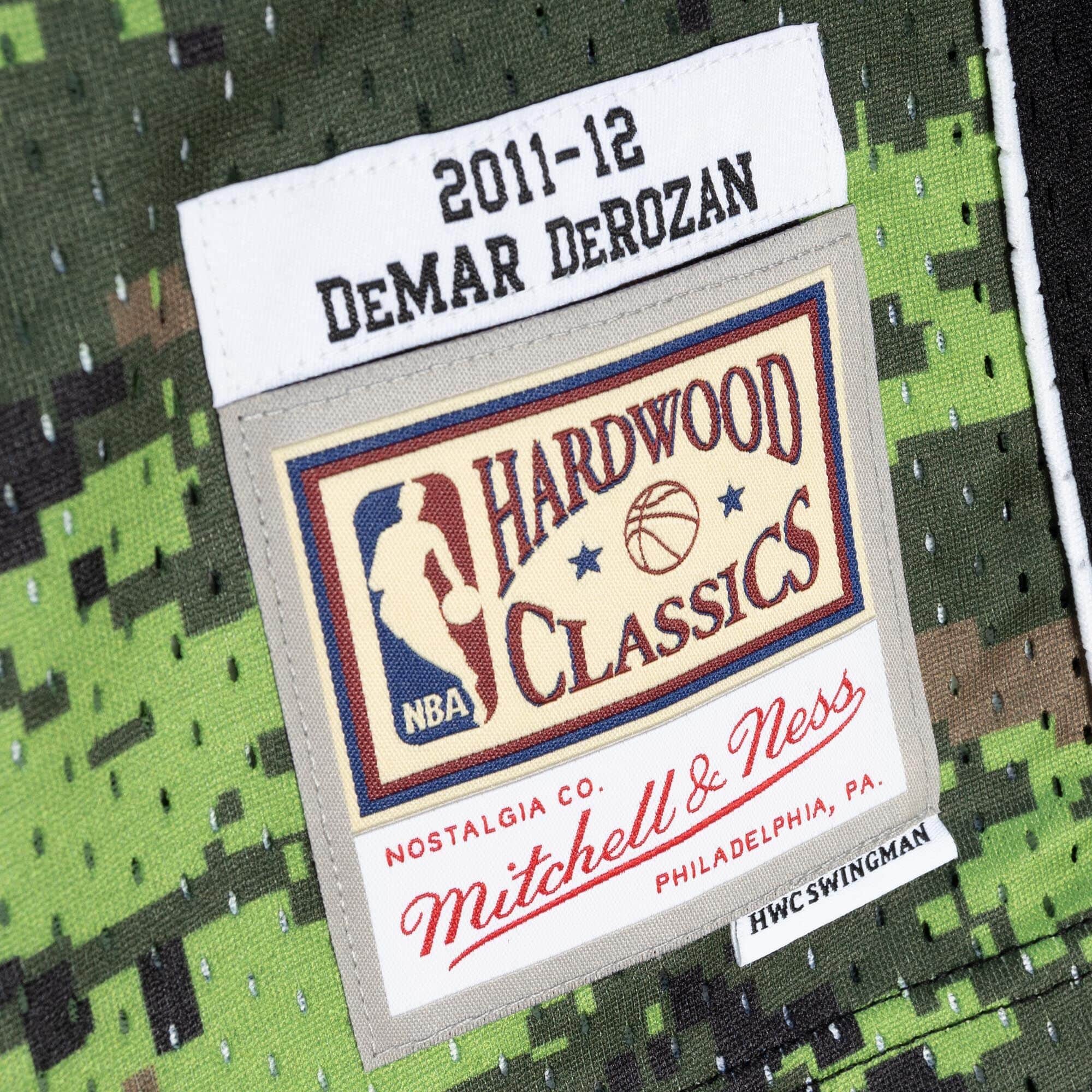 Camo Swingman Demar Derozan Toronto Raptors Alternate 2011-12 Jersey - vstockx