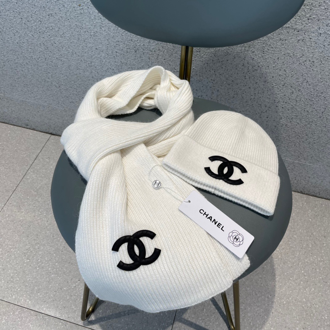 Hat & Scarf Chanel 4 - vstockx