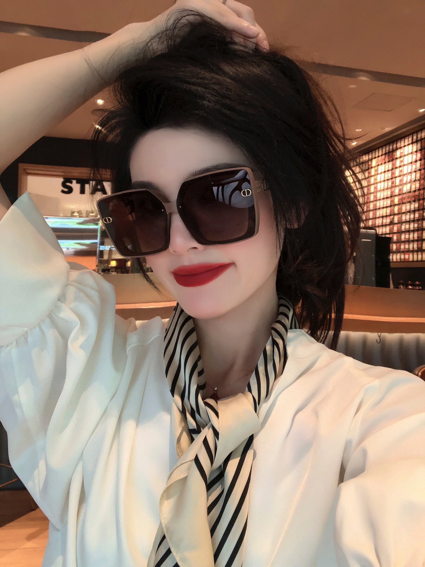 sunglasses Dior CD3227 - vstockx