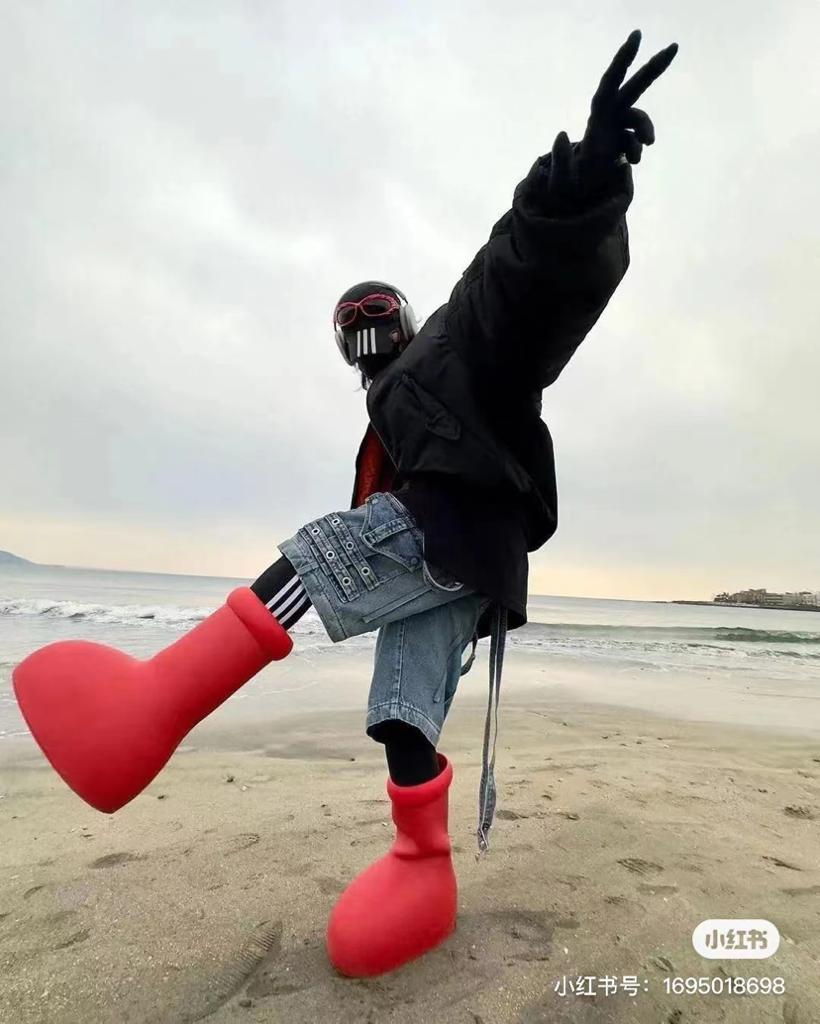 MSCHF Big Red Boot - vstockx