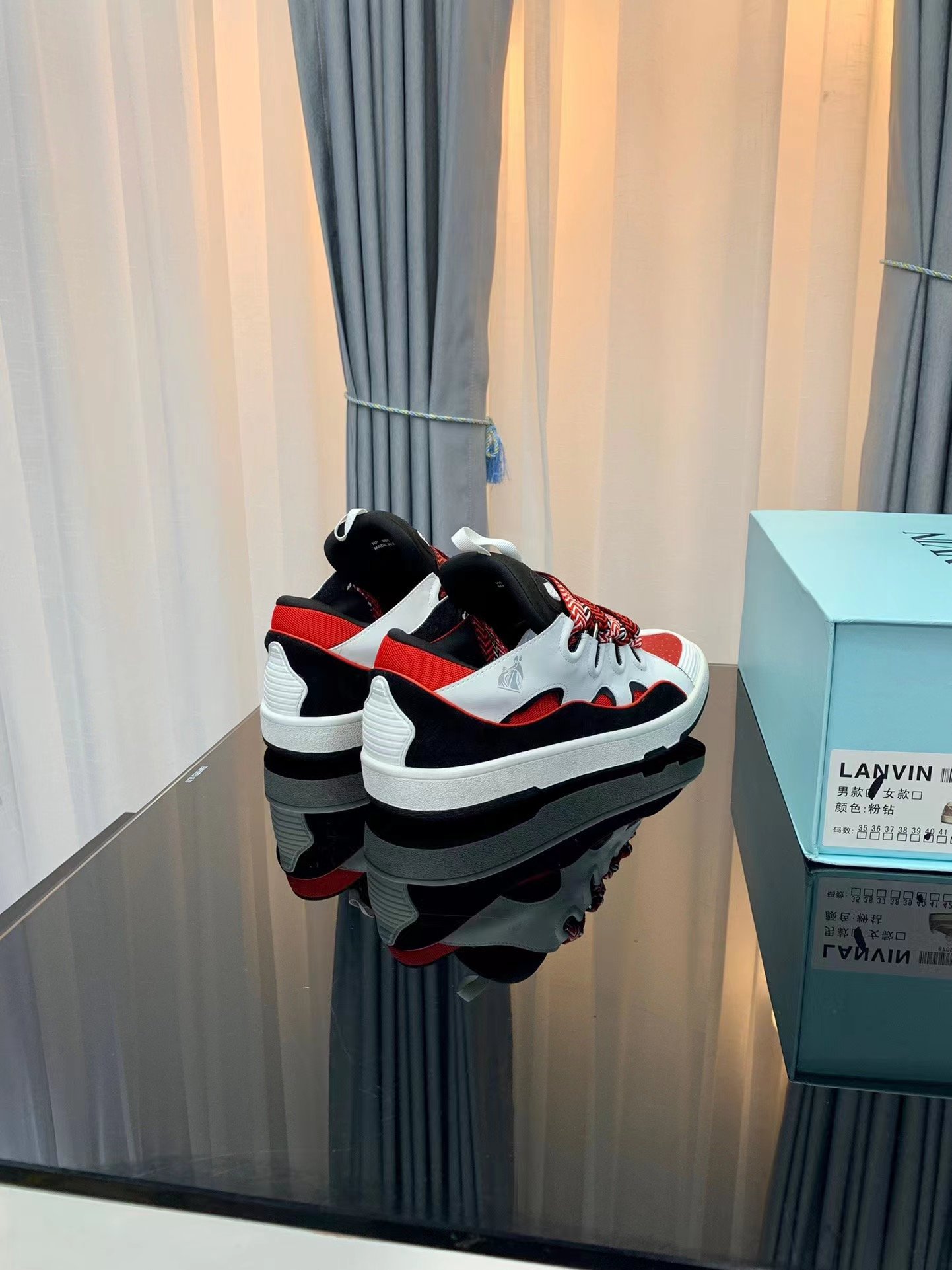 Lanvin Leather Curb Red and white - vstockx