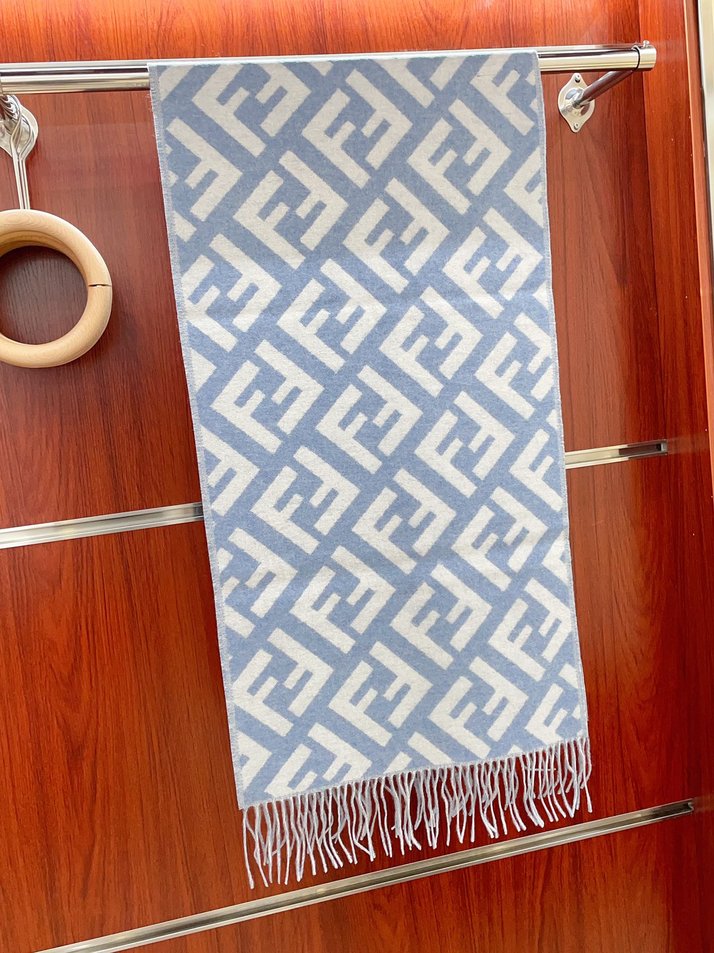 Streetwear Hat Fendi 328871 - vstockx