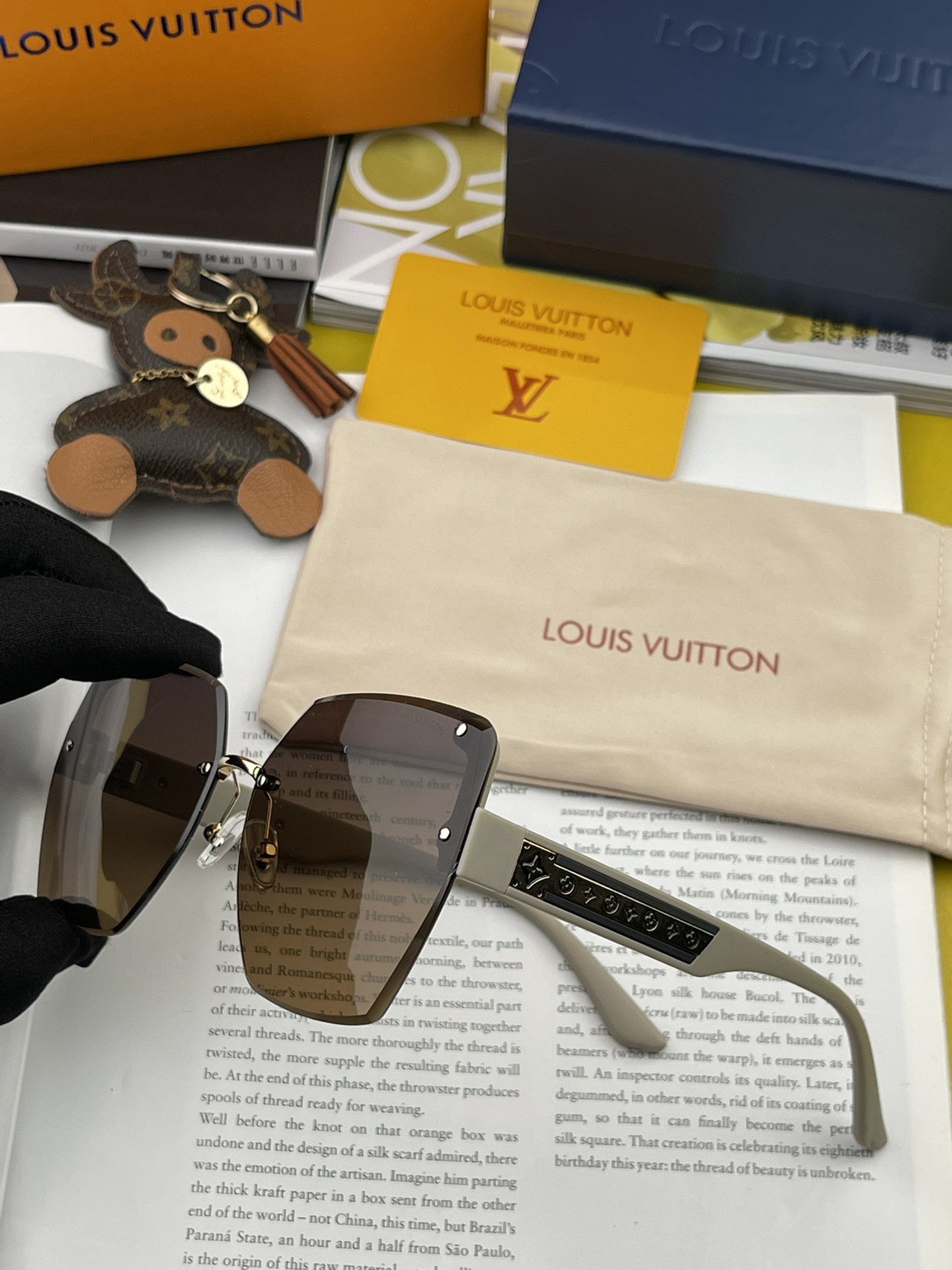 Sunglasses Louis Vuitton L9615 - vstockx