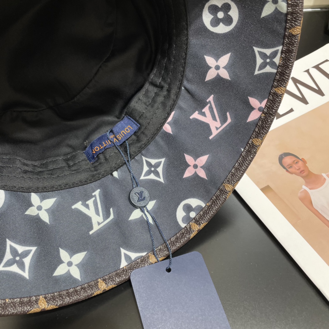 Streetwear Hat LV 329049 - vstockx