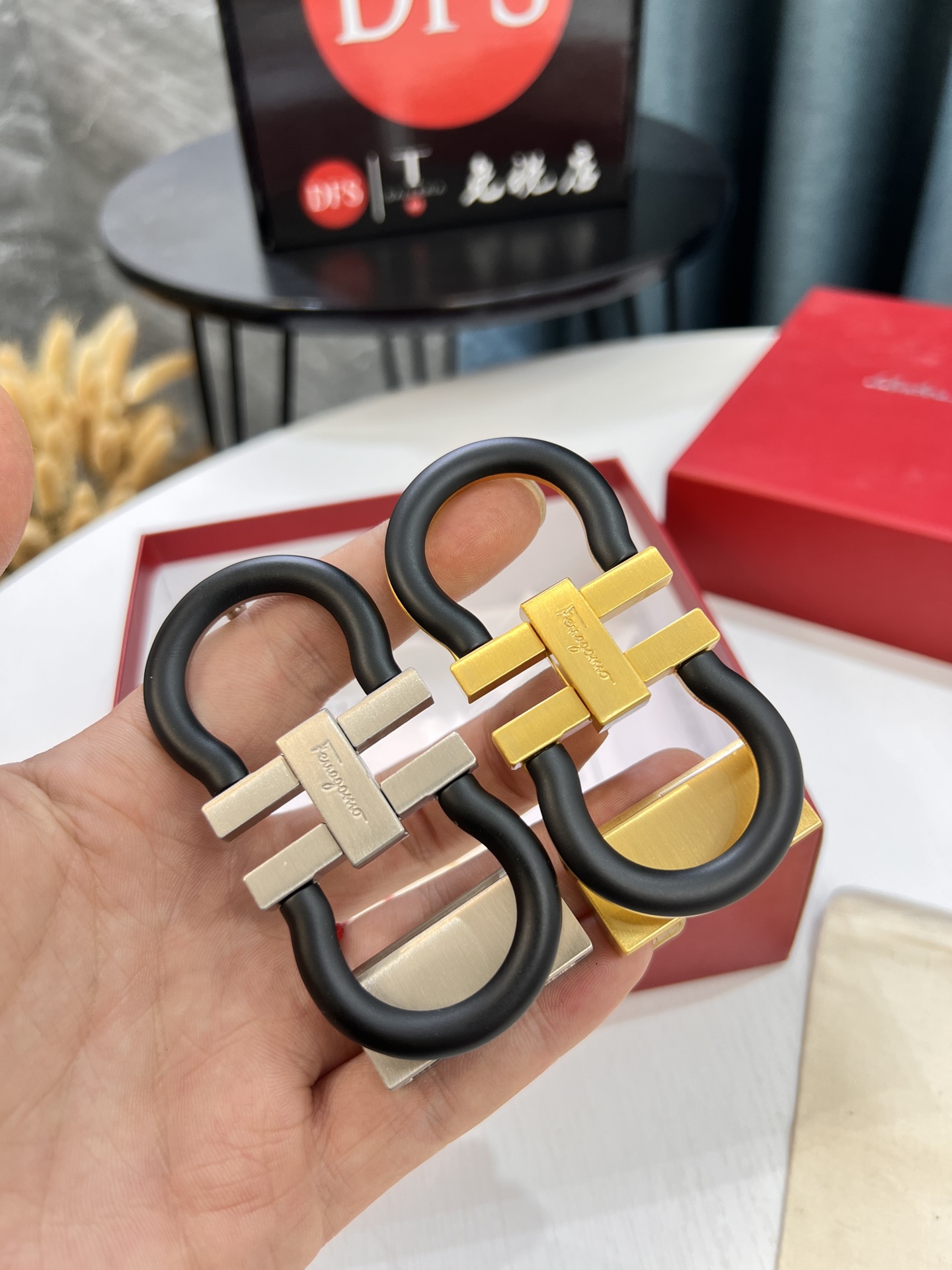 Streetwear Belt Ferragamo 319588 size:3.5cm - vstockx