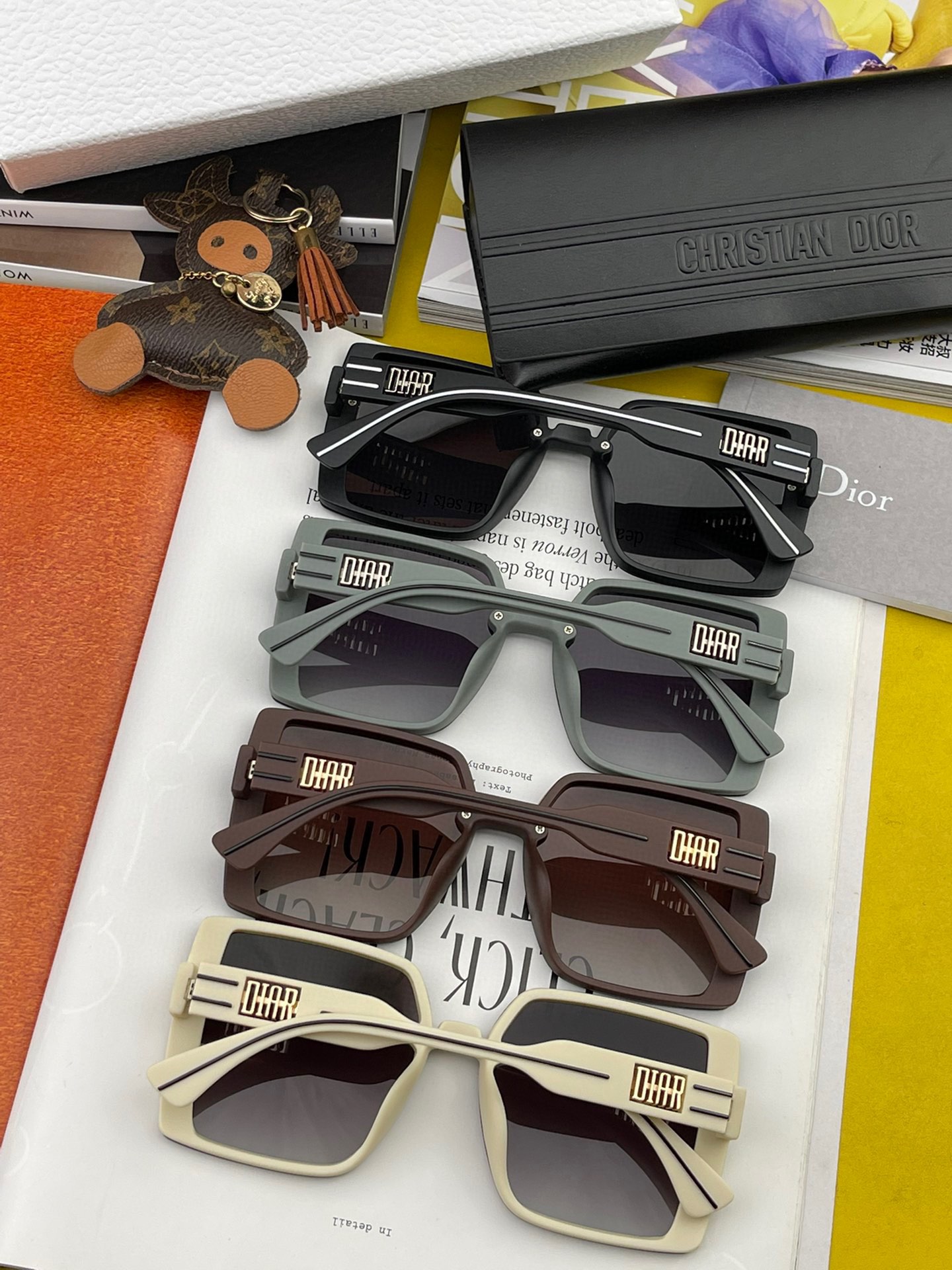 sunglasses Dior D5290 - vstockx