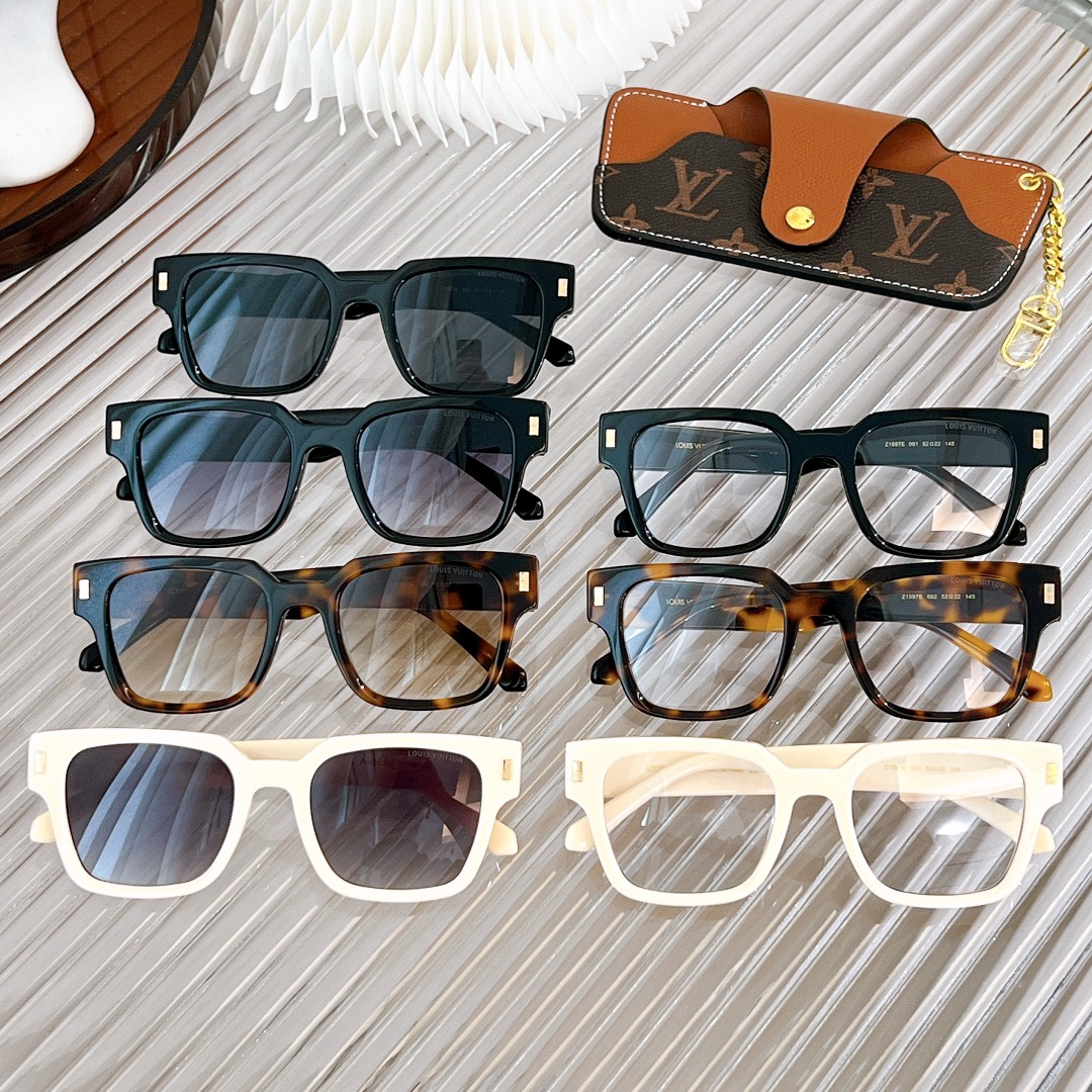 Sunglasses LOUIS VUITTON Z1597E SIZE��52��22-145 - vstockx