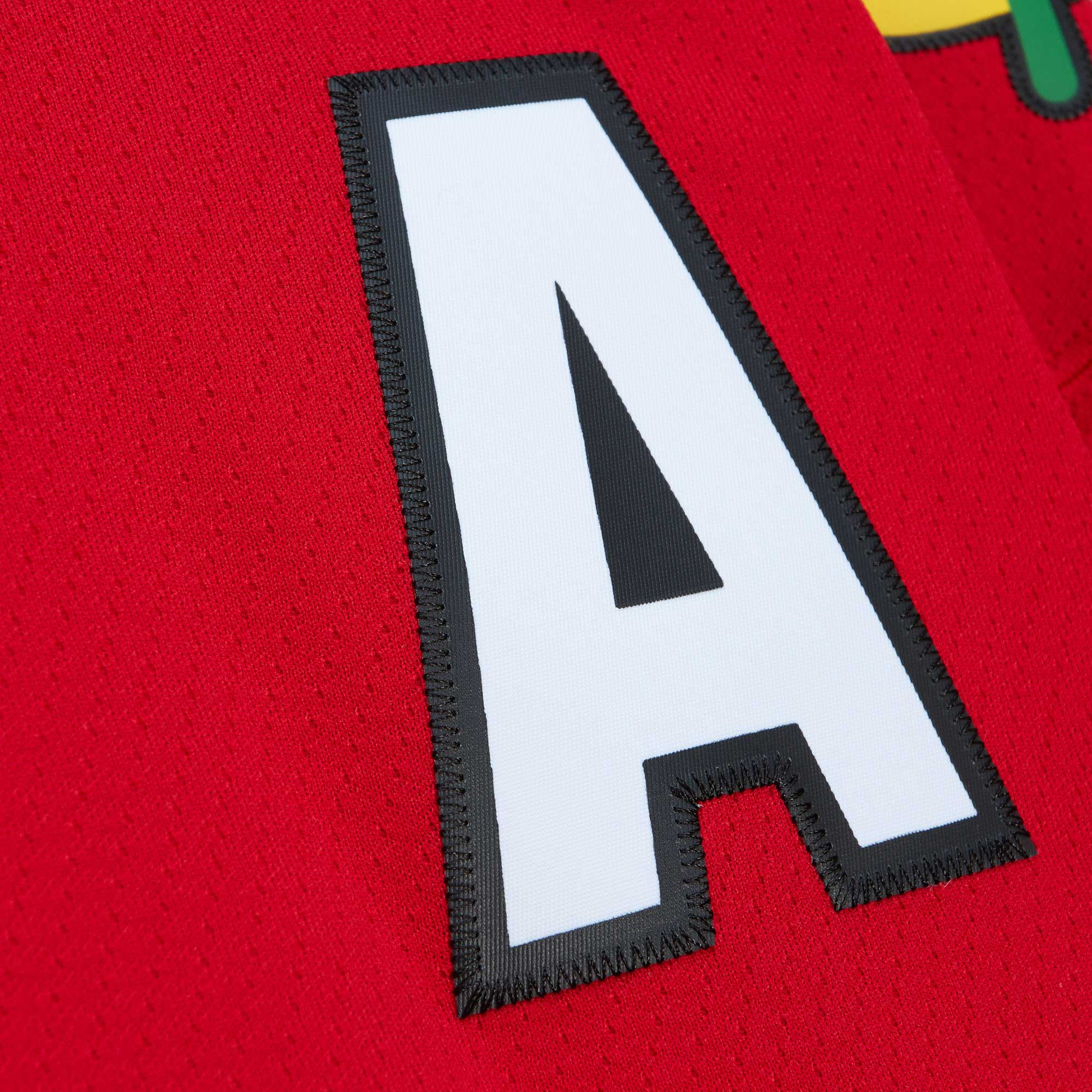 Chris Chelios Chicago Blackhawks Mitchell & Ness 1991/92 Alternate Captain Patch Blue Line Player Jersey - Red - vstockx