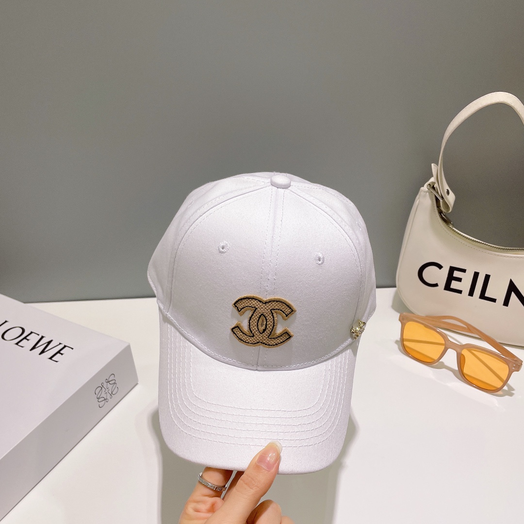 Streetwear Hat Chanel 329029 - vstockx