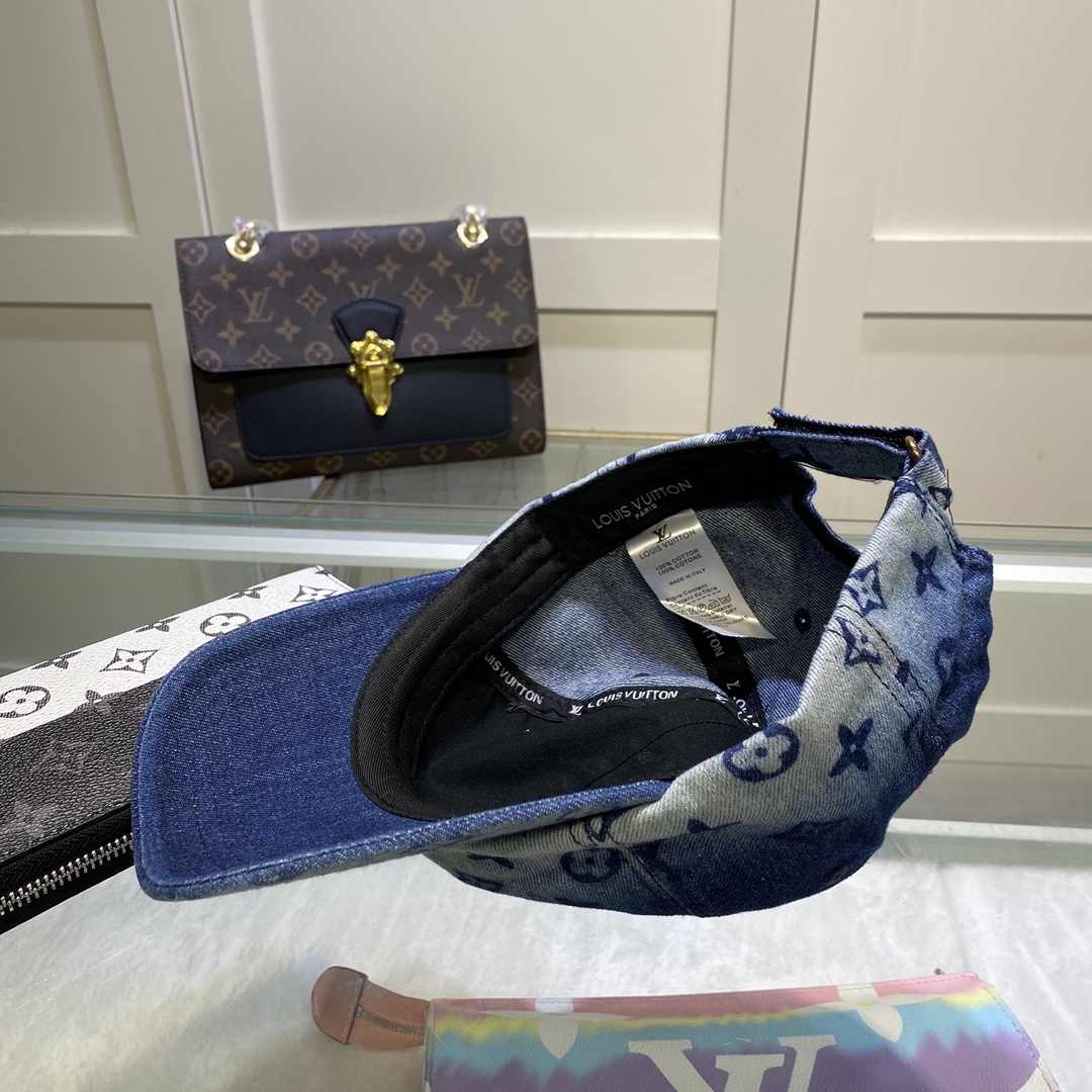 Hat Louis Vuitton 2 - vstockx