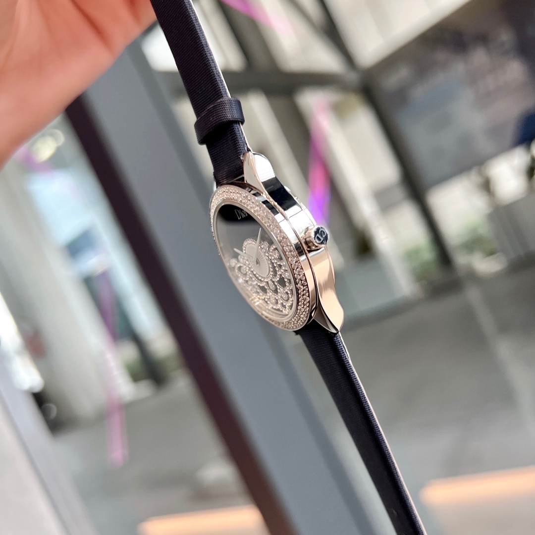 Watches Dior 323392 size:34 mm - vstockx