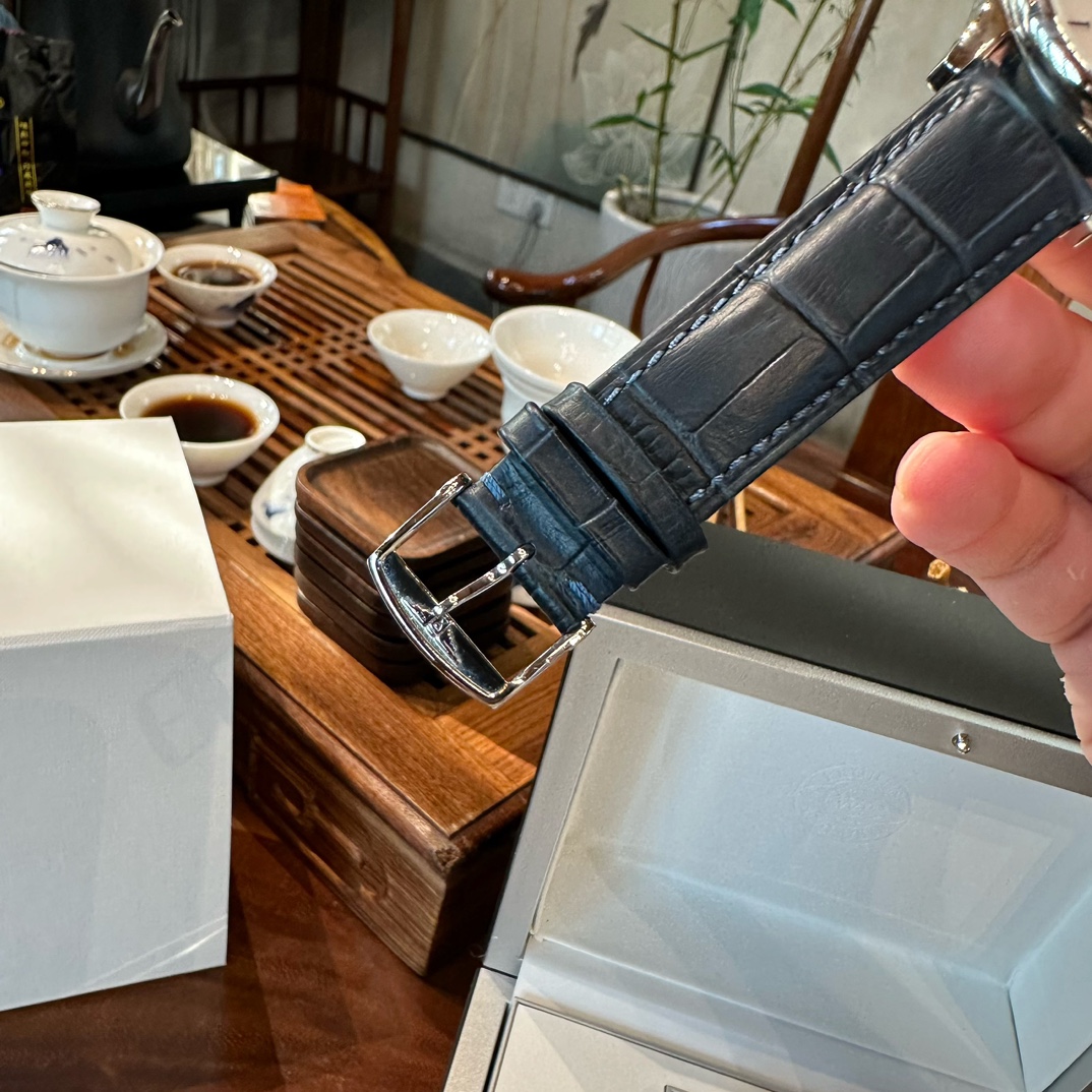 Watches Longines 322304 size:40*12 mm - vstockx