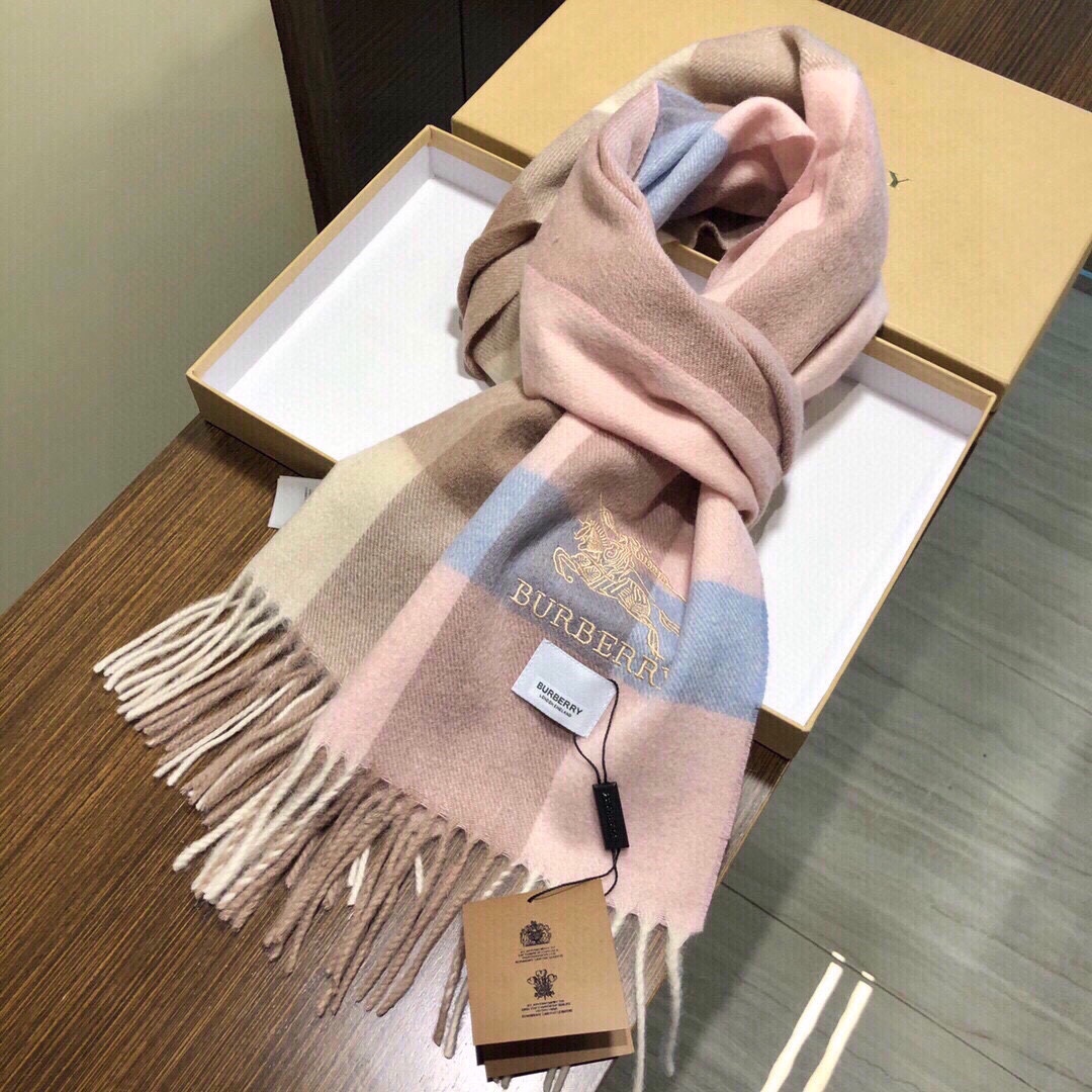 Streetwear Scarf Burberry 329073 size:180*35cm - vstockx