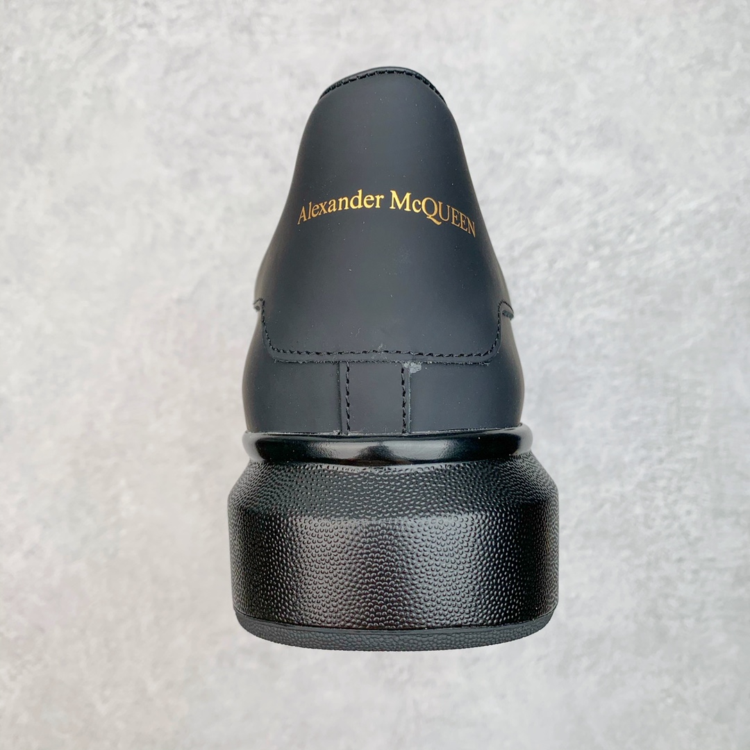 Alexander McQueen Oversized Black - vstockx