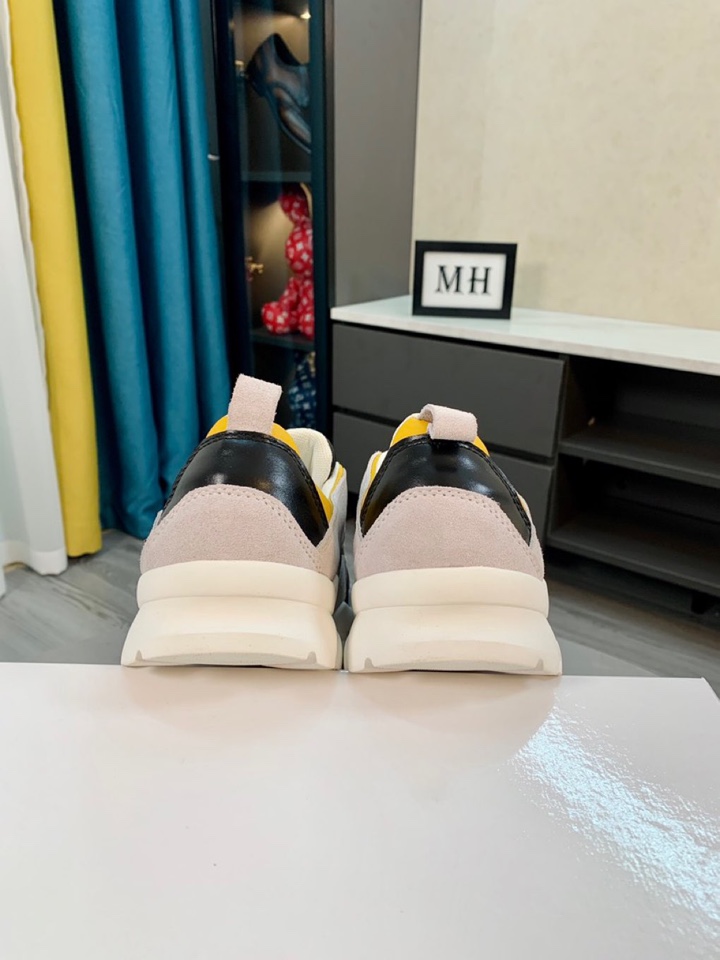 Moncler Low Top Sneaker 1 - vstockx