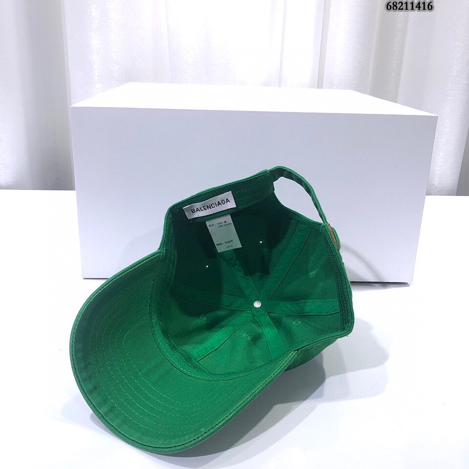 Hat Balenciaga 2 - vstockx