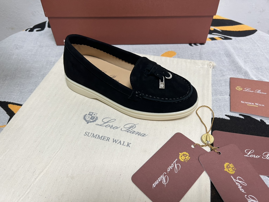 Loro Piana shoes 149 - vstockx