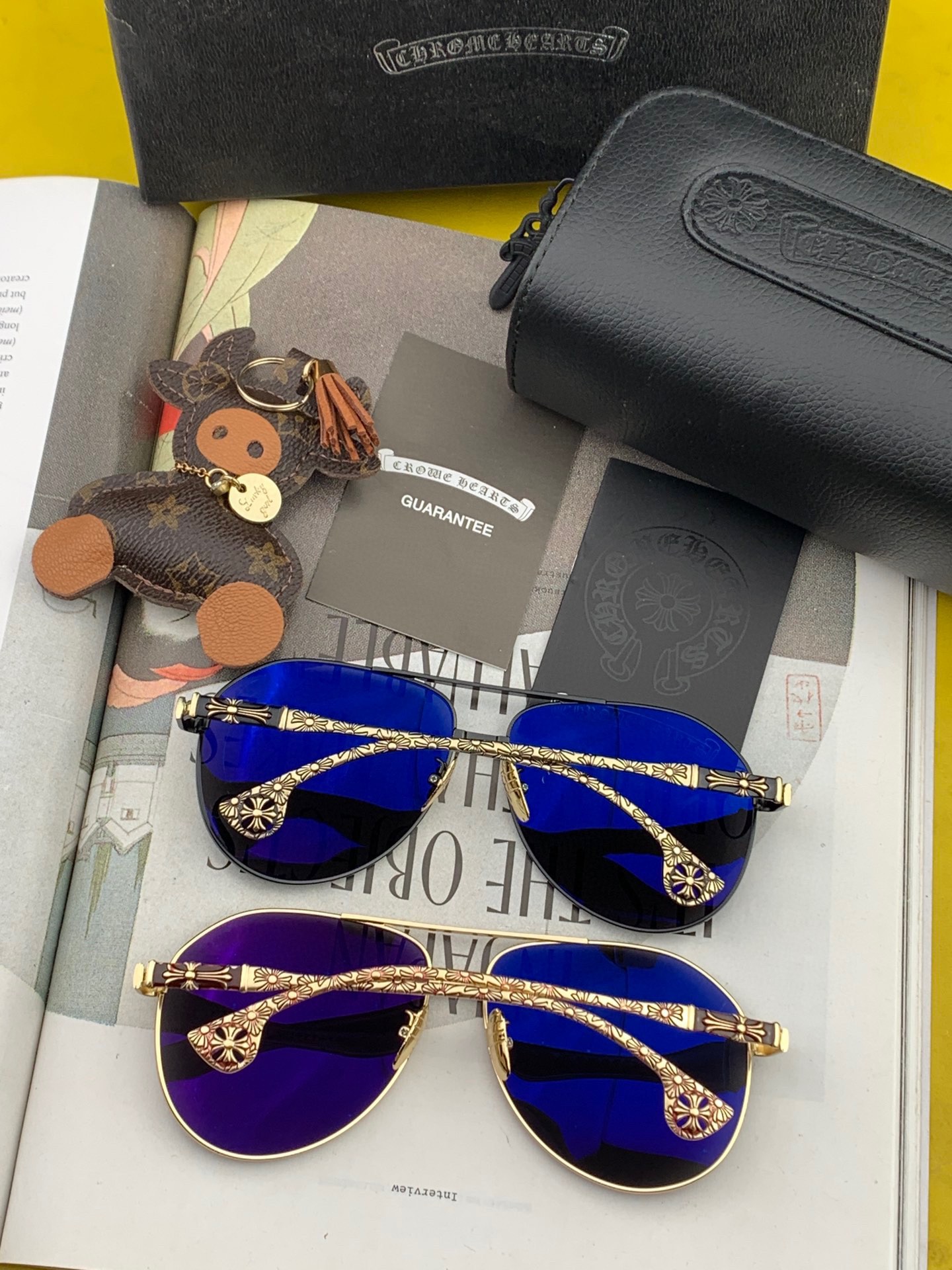 sunglasses Chrome Hearts KLX948 - vstockx