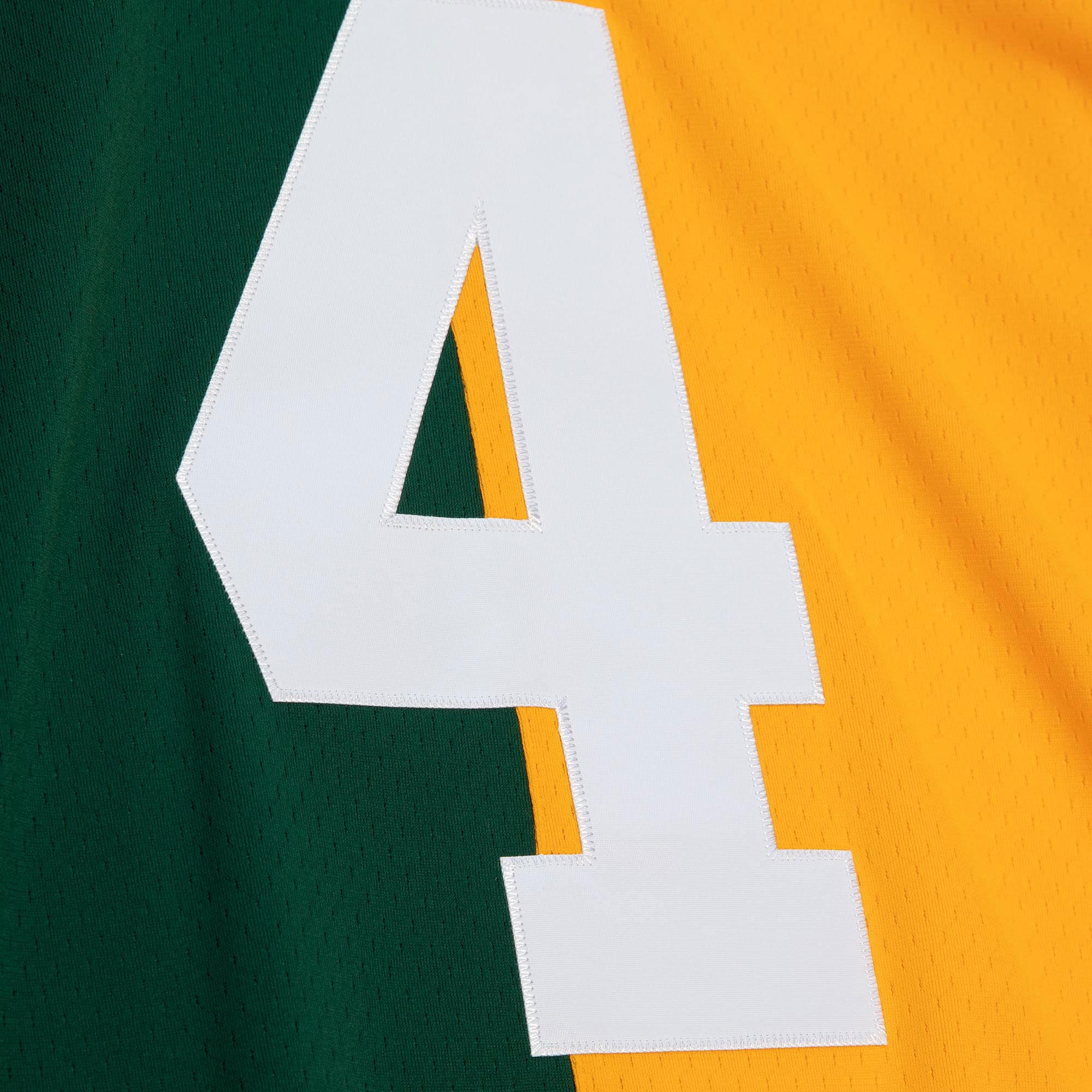 Brett Favre Green Bay Packers Mitchell & Ness 1996 Split Legacy Replica Jersey - Green/Gold - vstockx