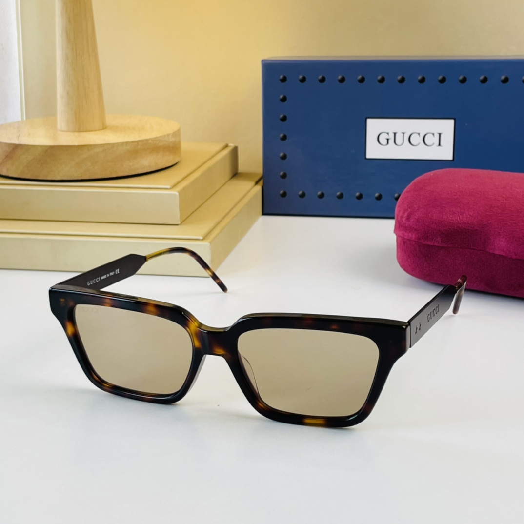 Sunglasses Gucci GG0975S - vstockx