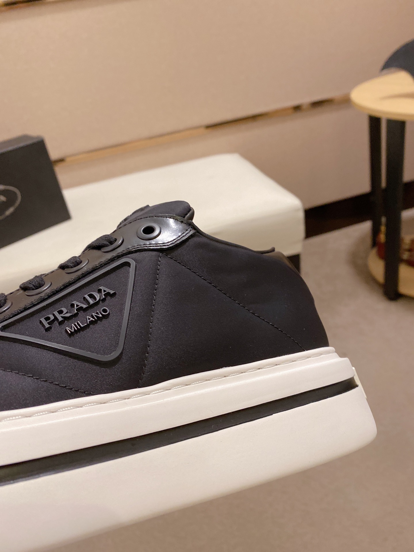 Prada Low Top sneaker 13 - vstockx