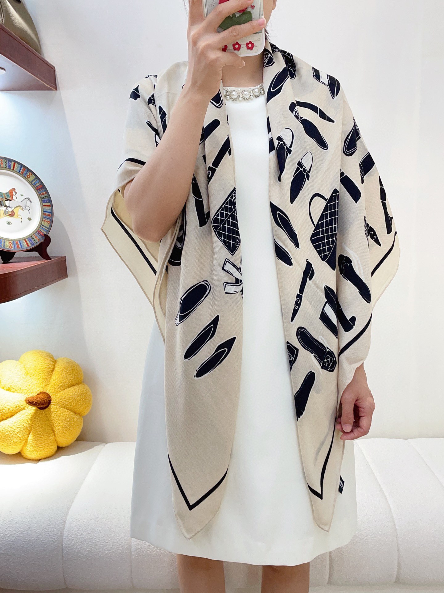 Streetwear Scarf CHANEL 328842 size:140*140cm - vstockx